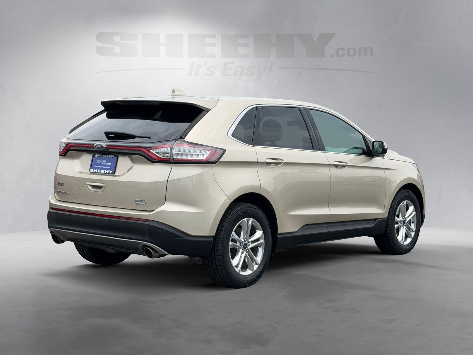 Certified Used 2018 White Gold Metallic Ford SEL image 15