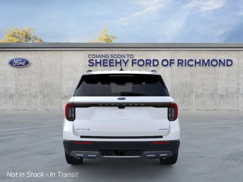 New 2026 Star White Metallic Tri-Coat Ford Active image 6