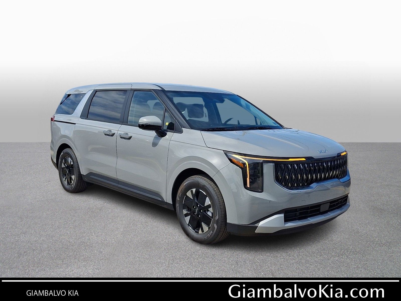 2027 Kia Carnival Hybrid LXS