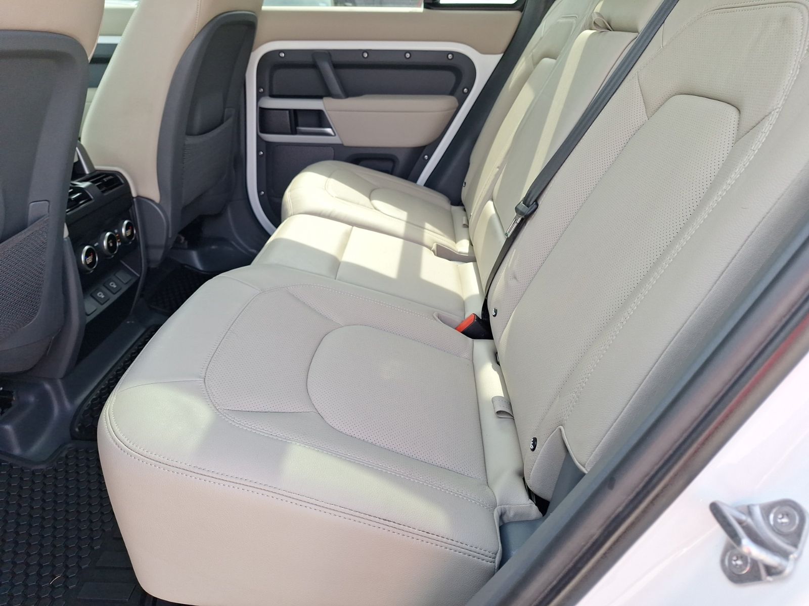 car-gallery-32