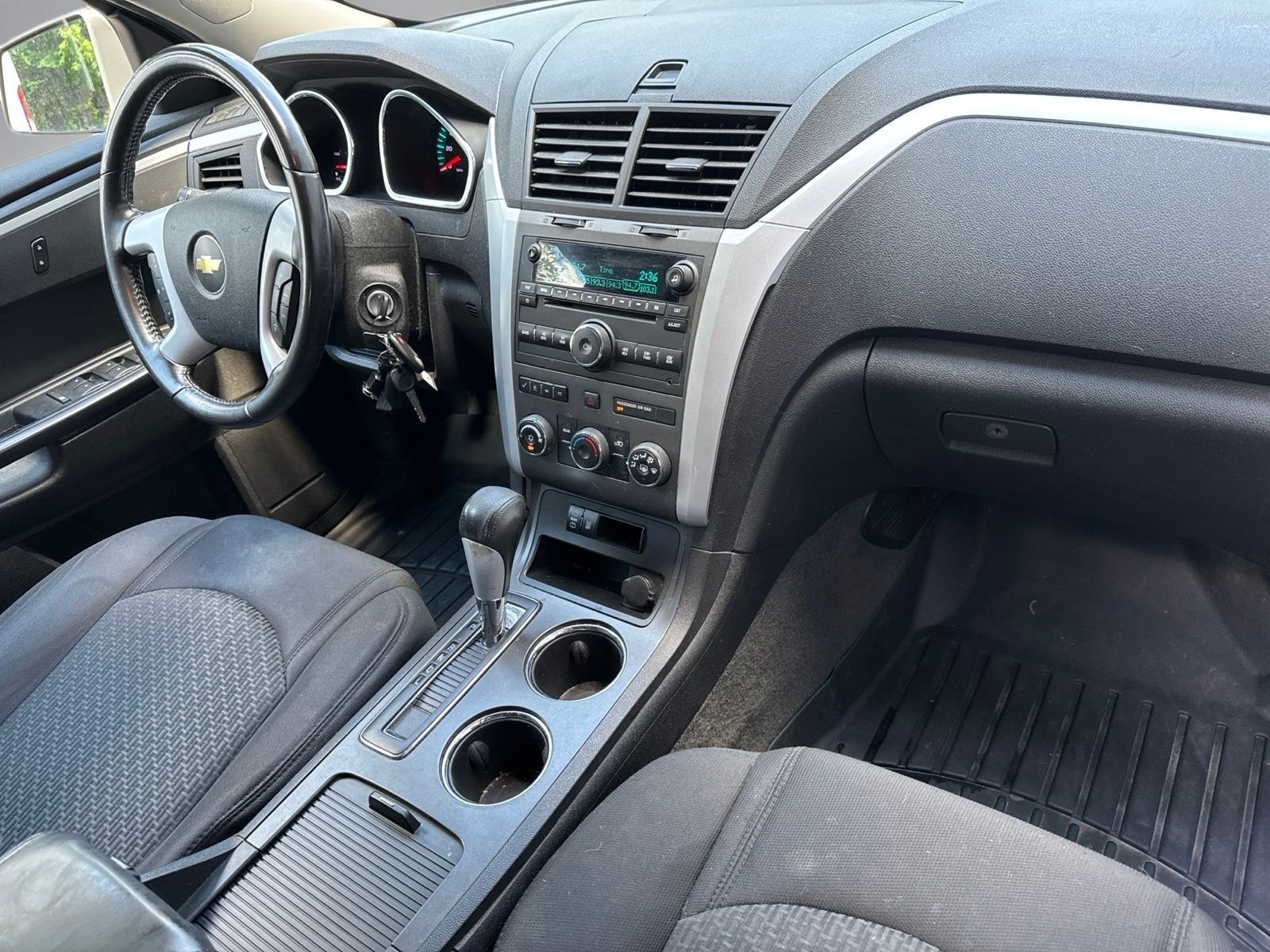 Used 2012 Gold Mist Metallic Chevrolet LT image 3