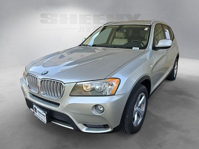 Used 2011 Silver BMW xDrive28i image 16
