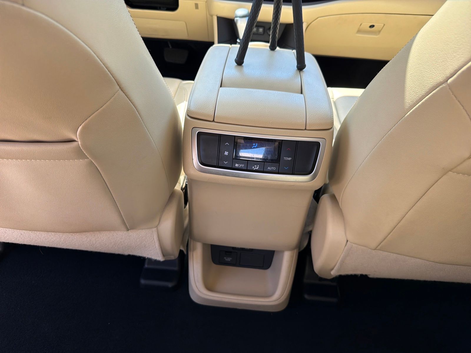 Used 2019 Toyota Highlander Limited Platinum 4D Sport Utility