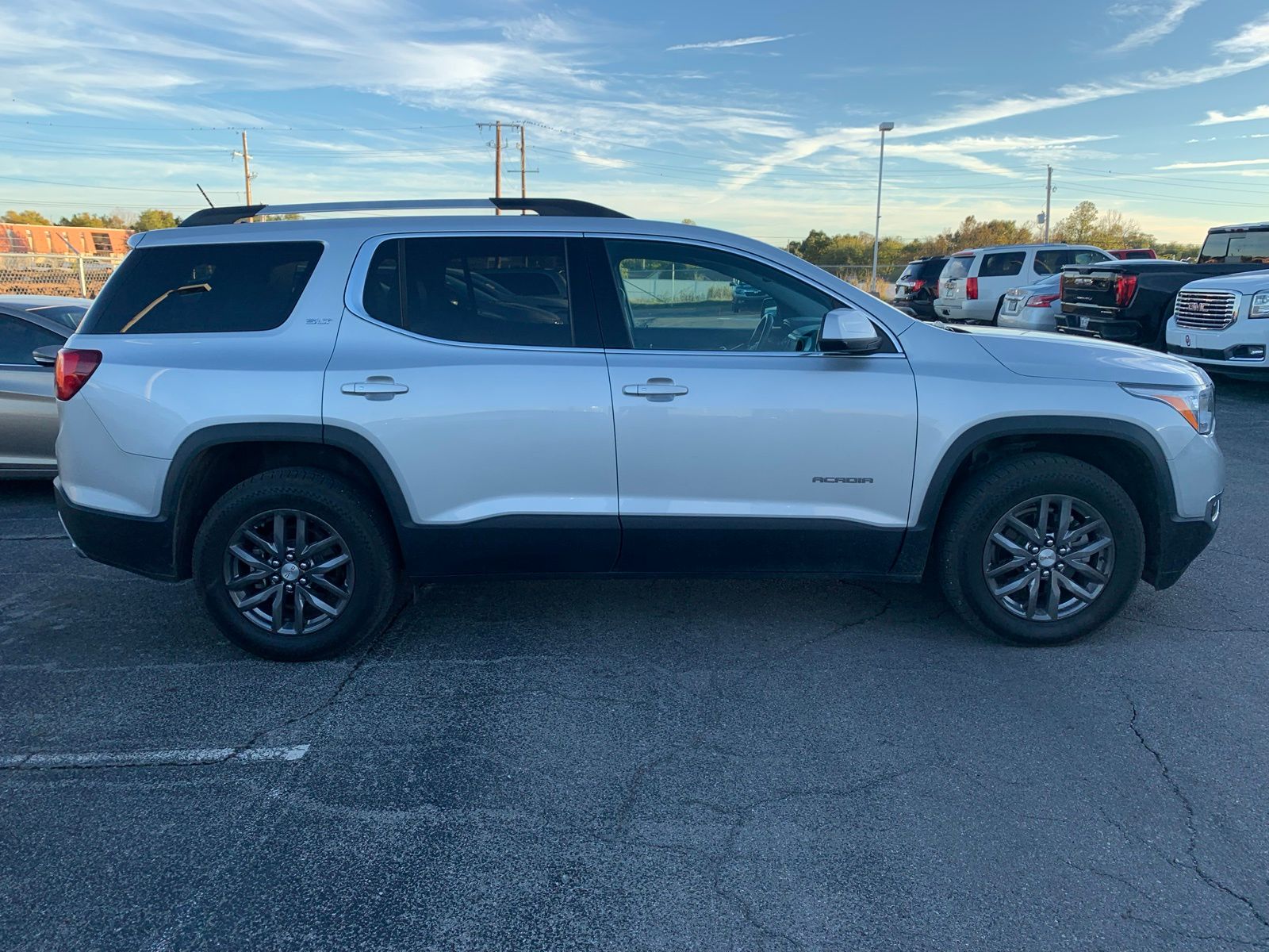 2017 GMC Acadia SLT-1 8