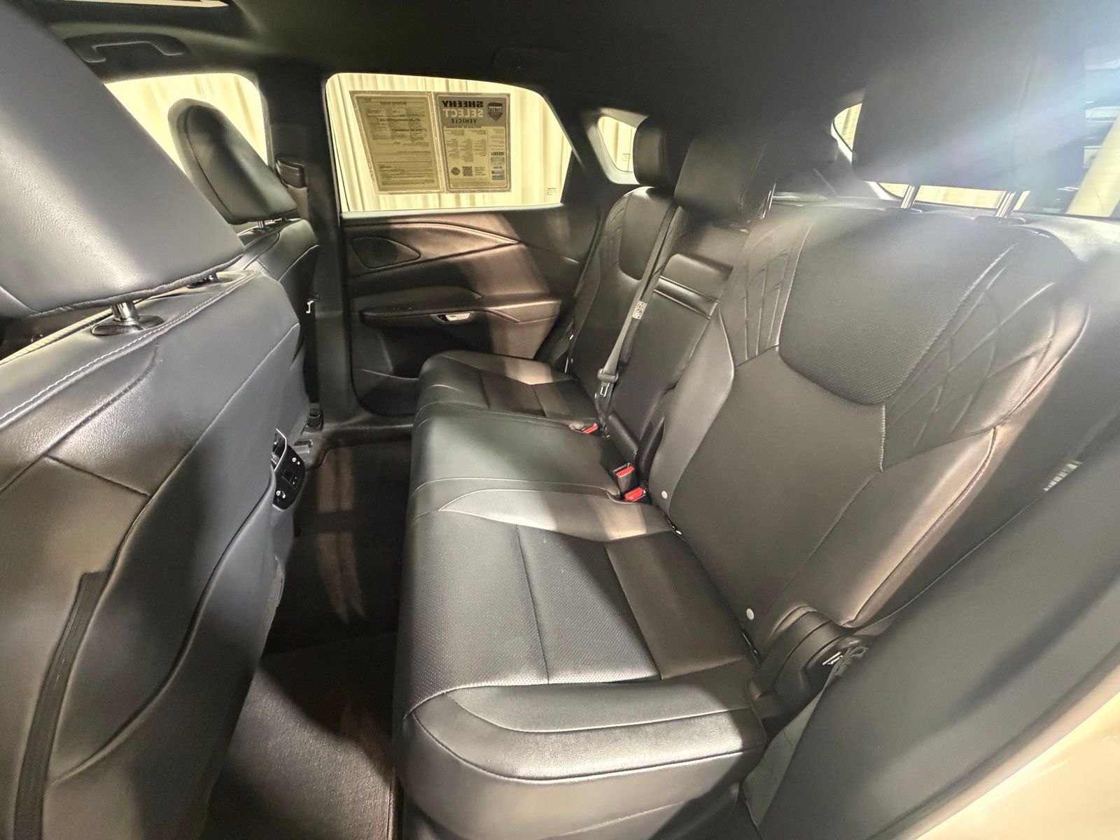 Used 2023 White Lexus 350 Premium image 41