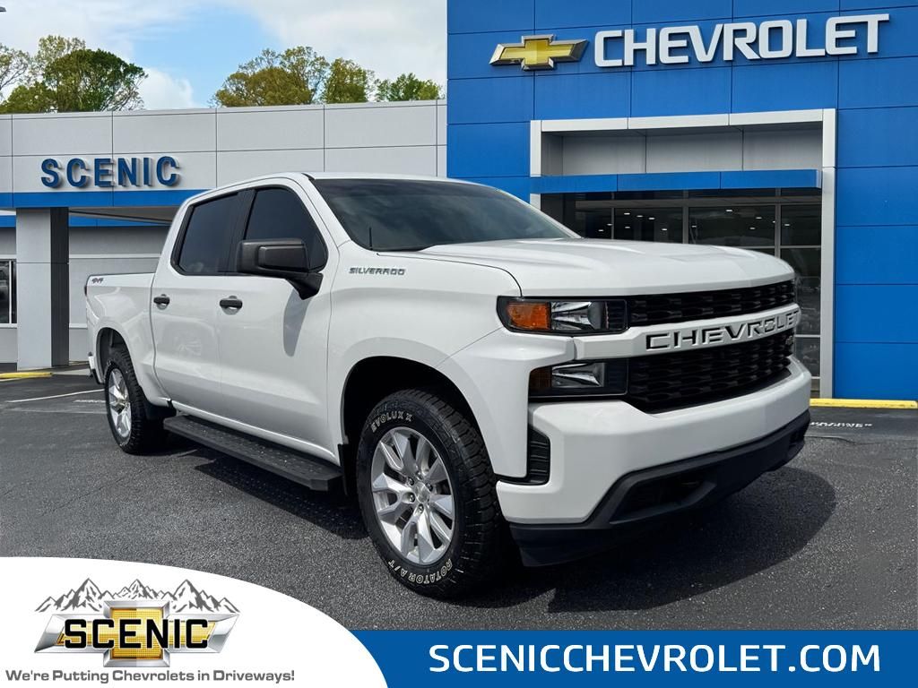 Summit White 2019 Chevrolet Silverado 1500 Pickup Truck Four-Wheel Drive 6-Speed Automatic Overdrive