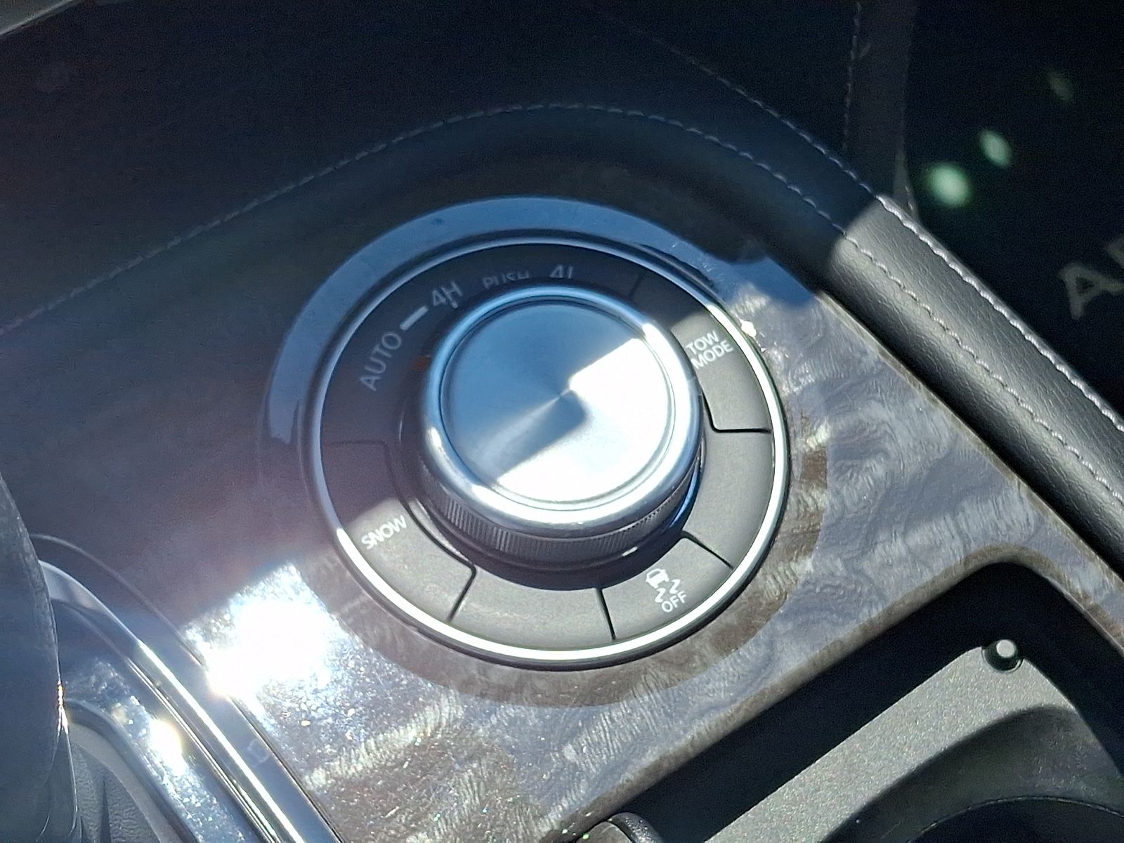Used 2023 Nissan Armada SUV