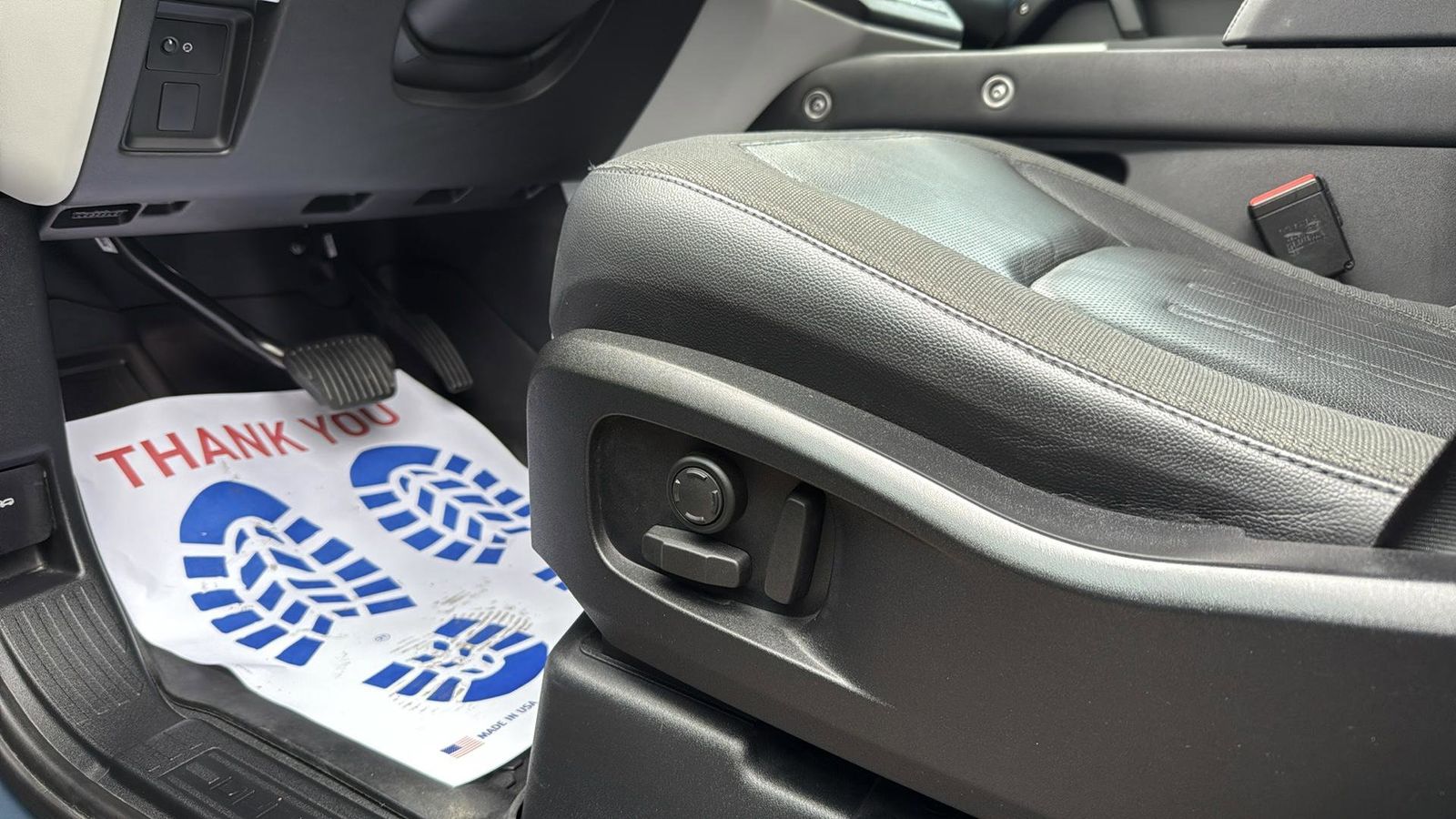 Used Car 2020 Land Rover Defender 110  Se For Sale Under $50,000 In Austin, Texas