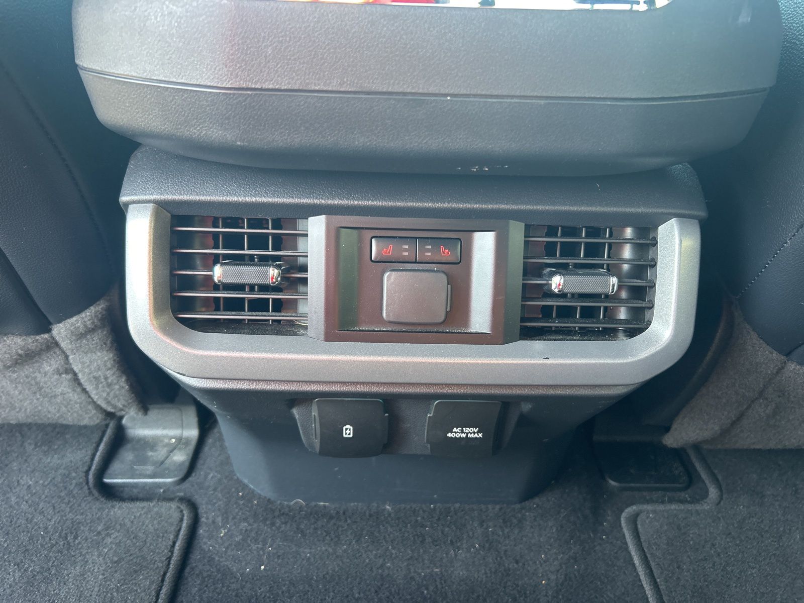 Certified Used 2023 Oxford White Ford Lariat image 26