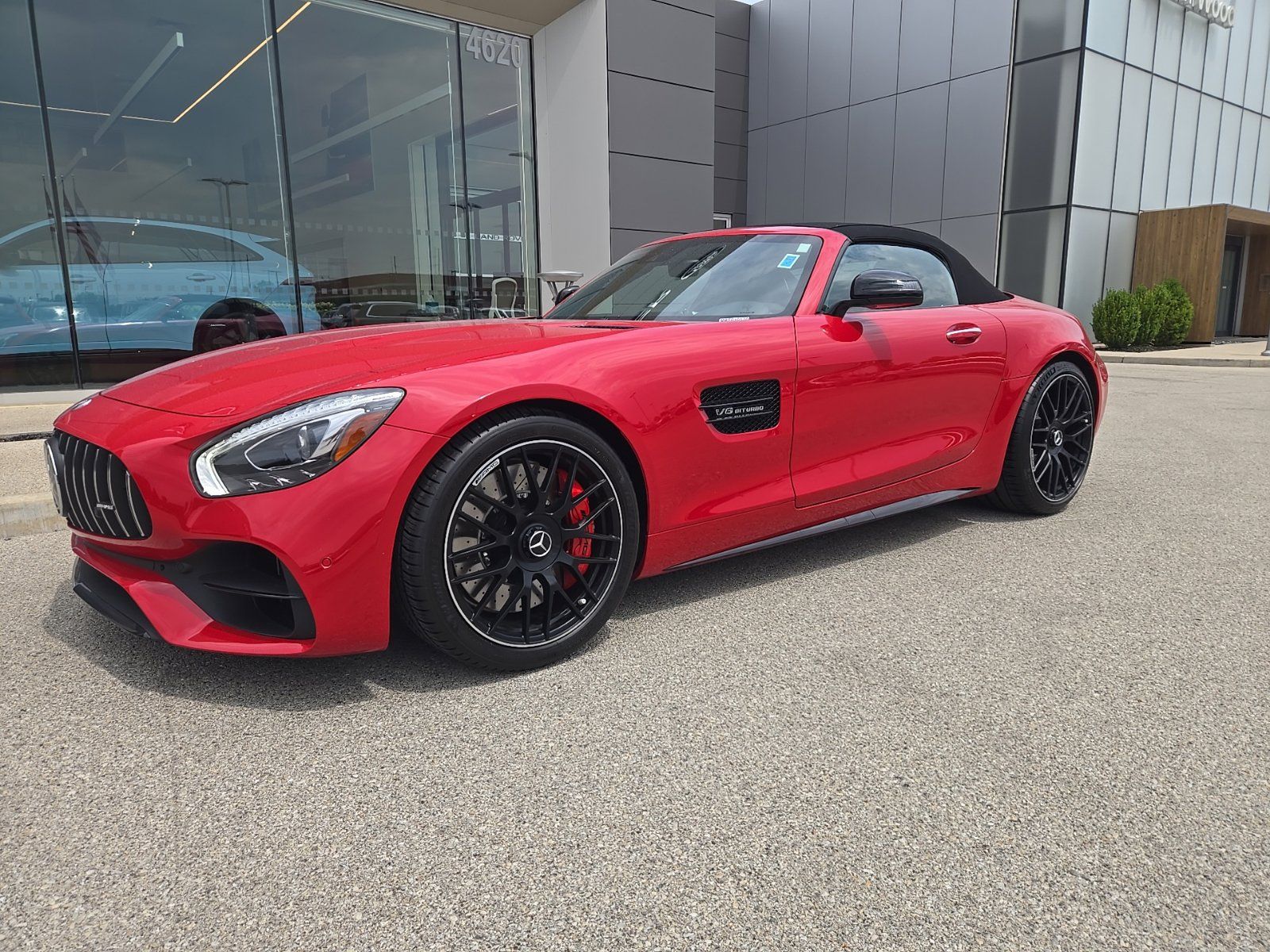 Jupiter Red 2018 Mercedes-Benz AMG GT Convertible Rear-Wheel Drive 7-Speed Automatic
