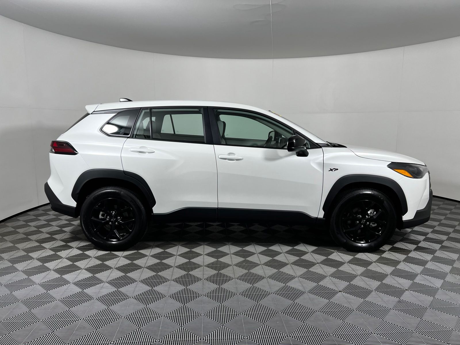 Thumbnail: 2026 Toyota Corolla Cross - 4