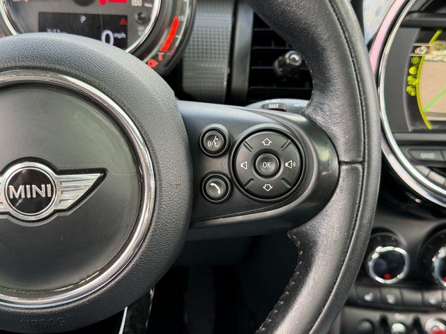 Used 2018 Midnight Black Metallic MINI Base image 22