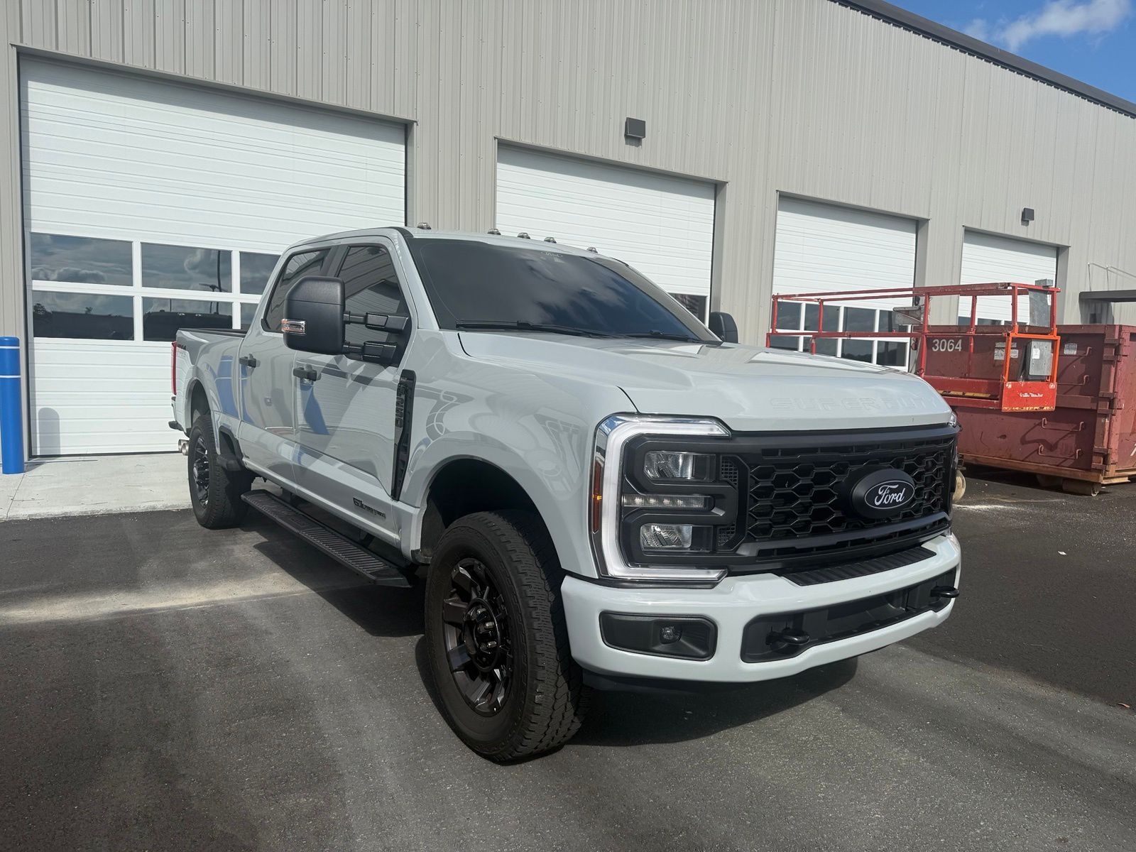 Avalanche 2026 Ford F-250 Super Duty Pickup Truck Four-Wheel Drive Automatic