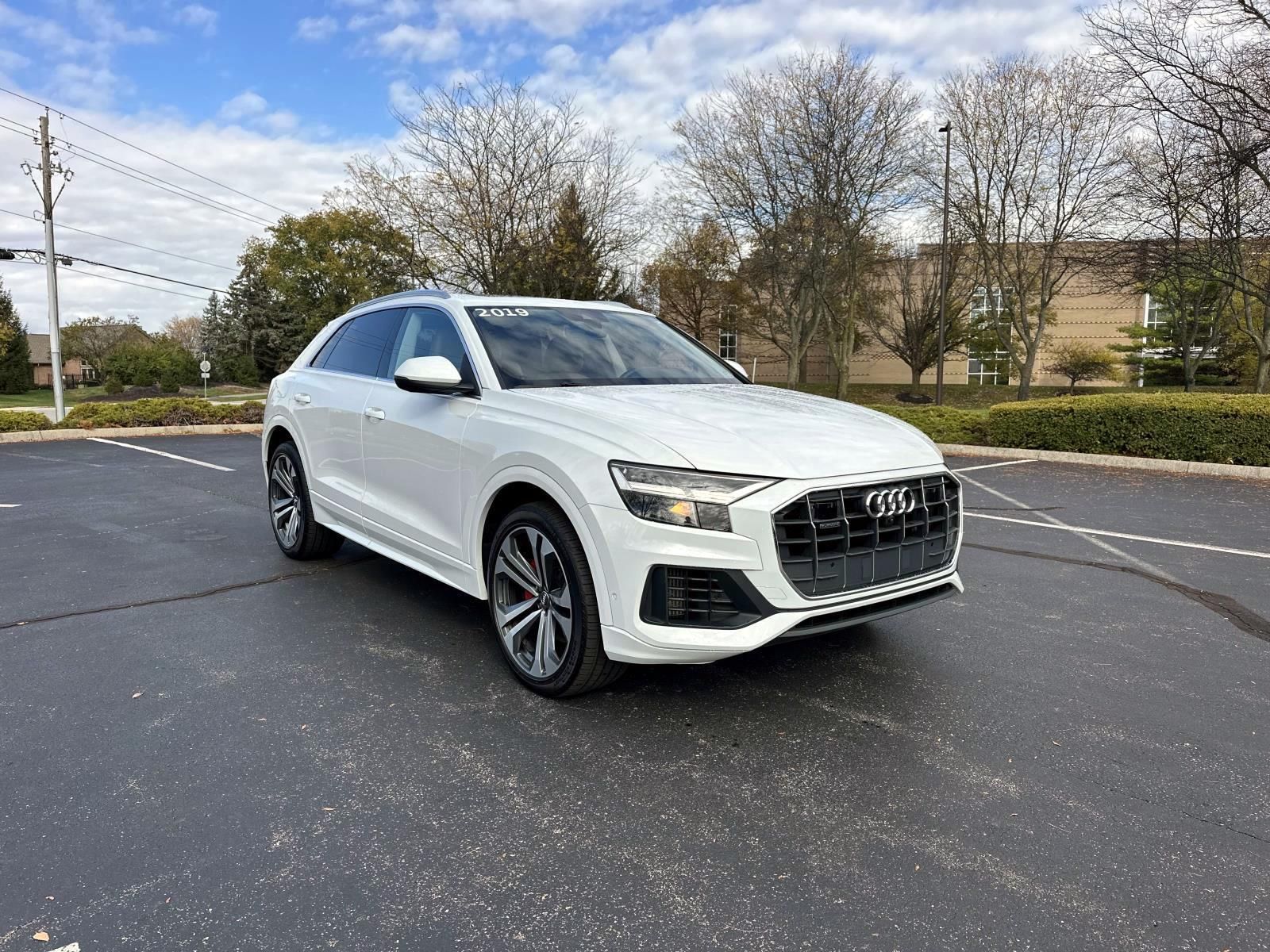2019 Audi Q8 quattro Premium Plus 55 TFSI