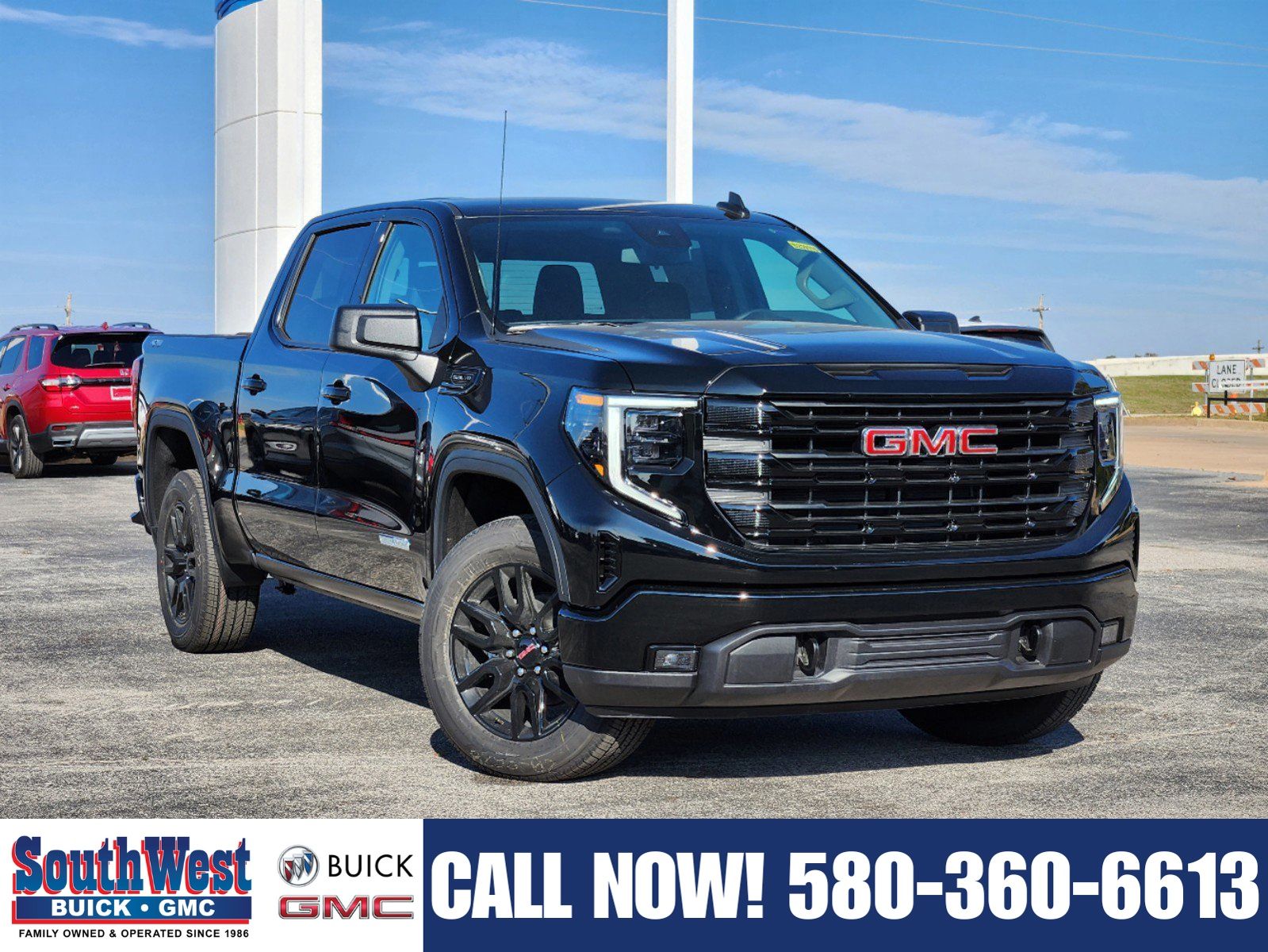 2025 GMC Sierra 1500 Elevation 1