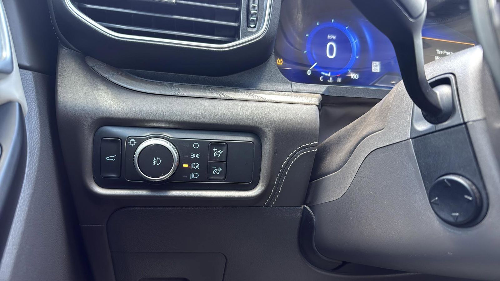Used Car 2020 Ford Explorer  Platinum For Sale Under $25,000 In Austin, Texas