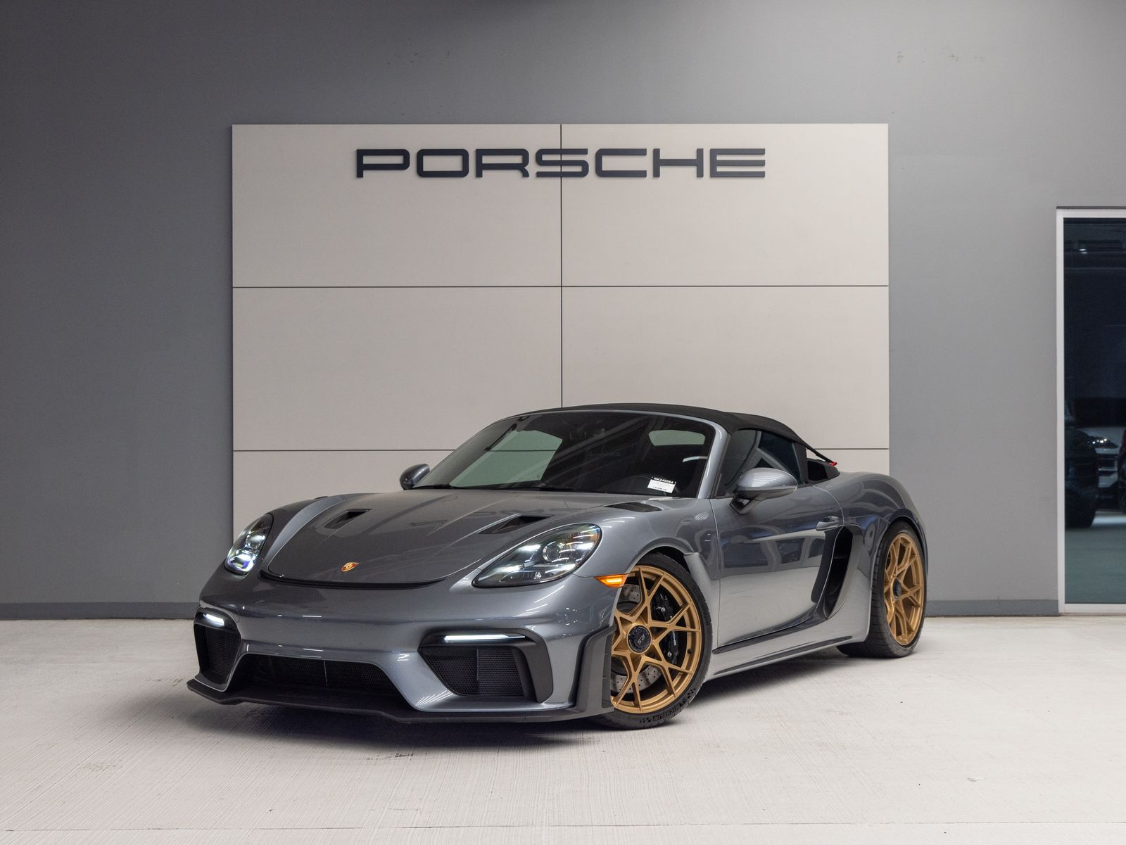 Gray (Vanadium Grey Metallic) 2024 Porsche 718 Boxster Spyder RS RWD Convertible Rear-Wheel Drive 7-Speed Automatic