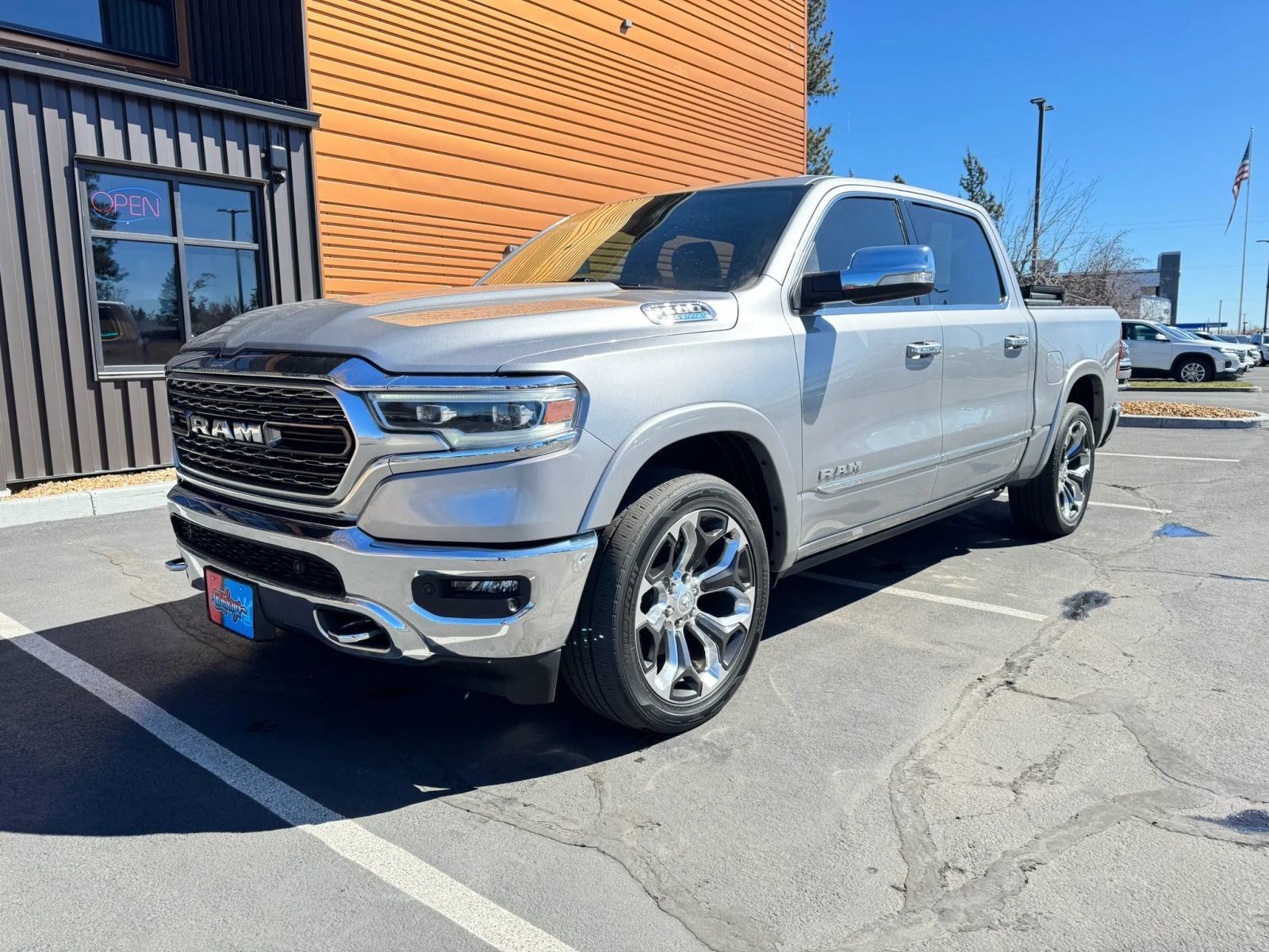 Billet Silver Metallic Clearcoat 2021 RAM 1500 Limited Crew Cab 4WD Pickup Truck Four-Wheel Drive 8-Speed Automatic