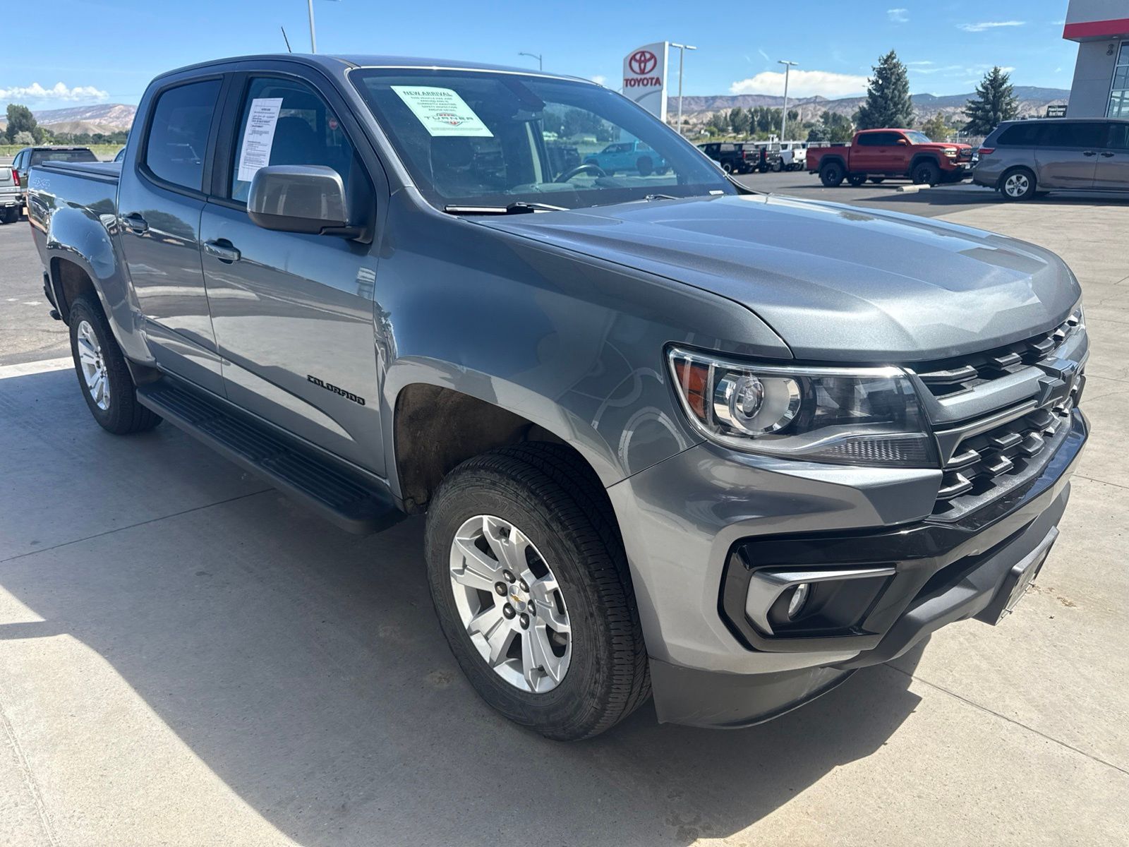 2022 Chevrolet Colorado LT Crew Cab 4WD
