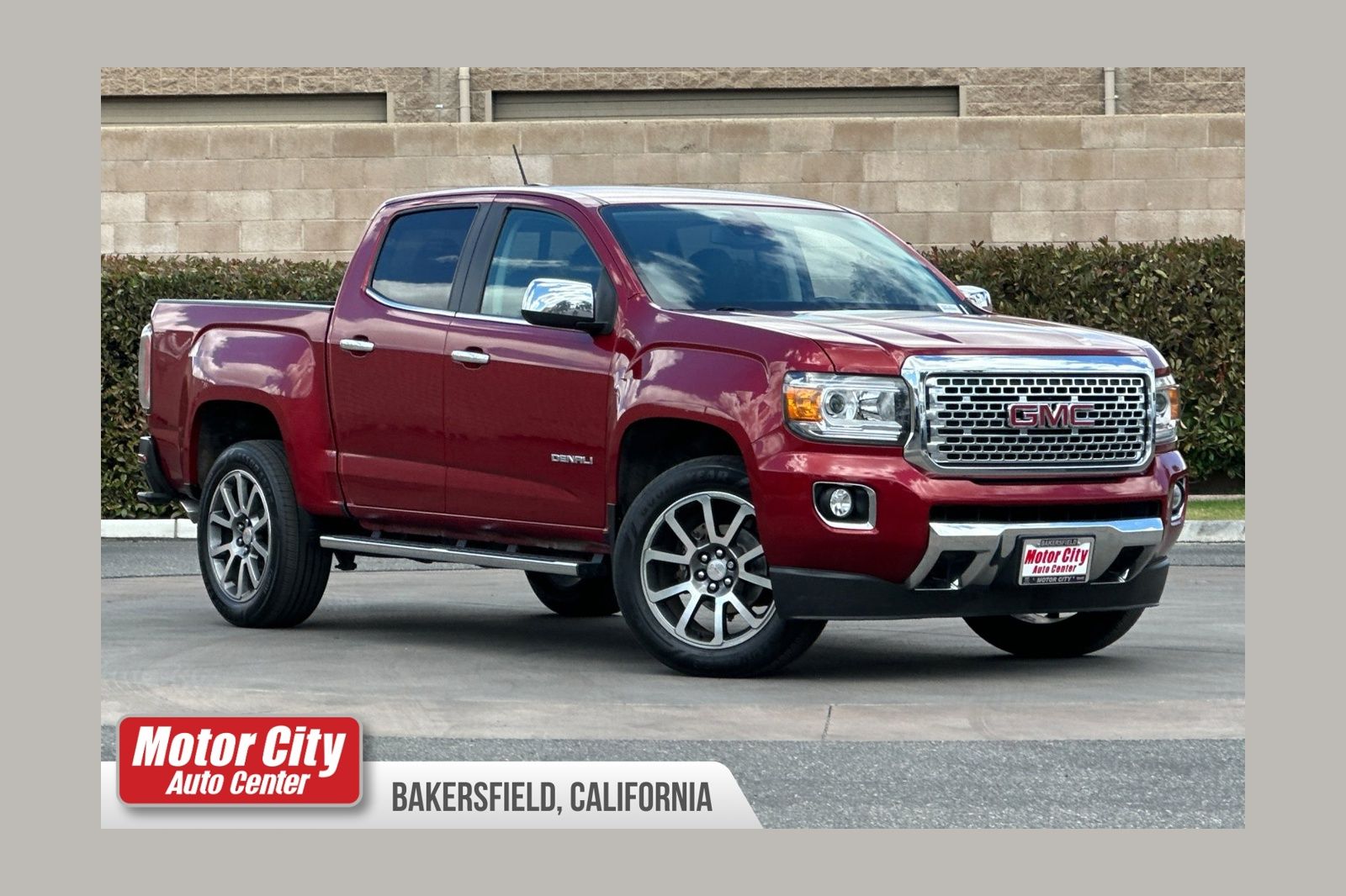 Quartz 2018 GMC Canyon Denali Crew Cab 4WD Pickup Truck Four-Wheel Drive 8-Speed Automatic