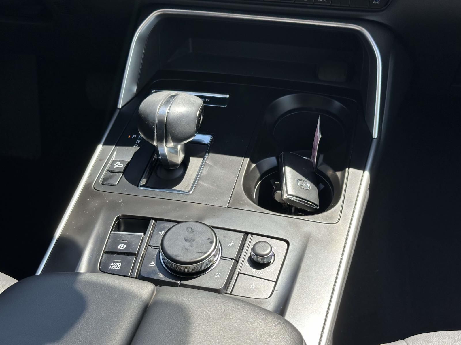 Used 2024 White Mazda 3.3 Turbo Select image 17