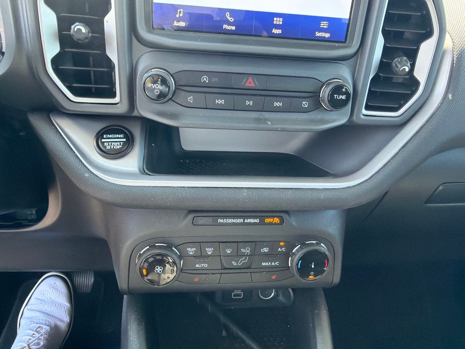 Used 2024 Blue Metallic Ford Big Bend image 21