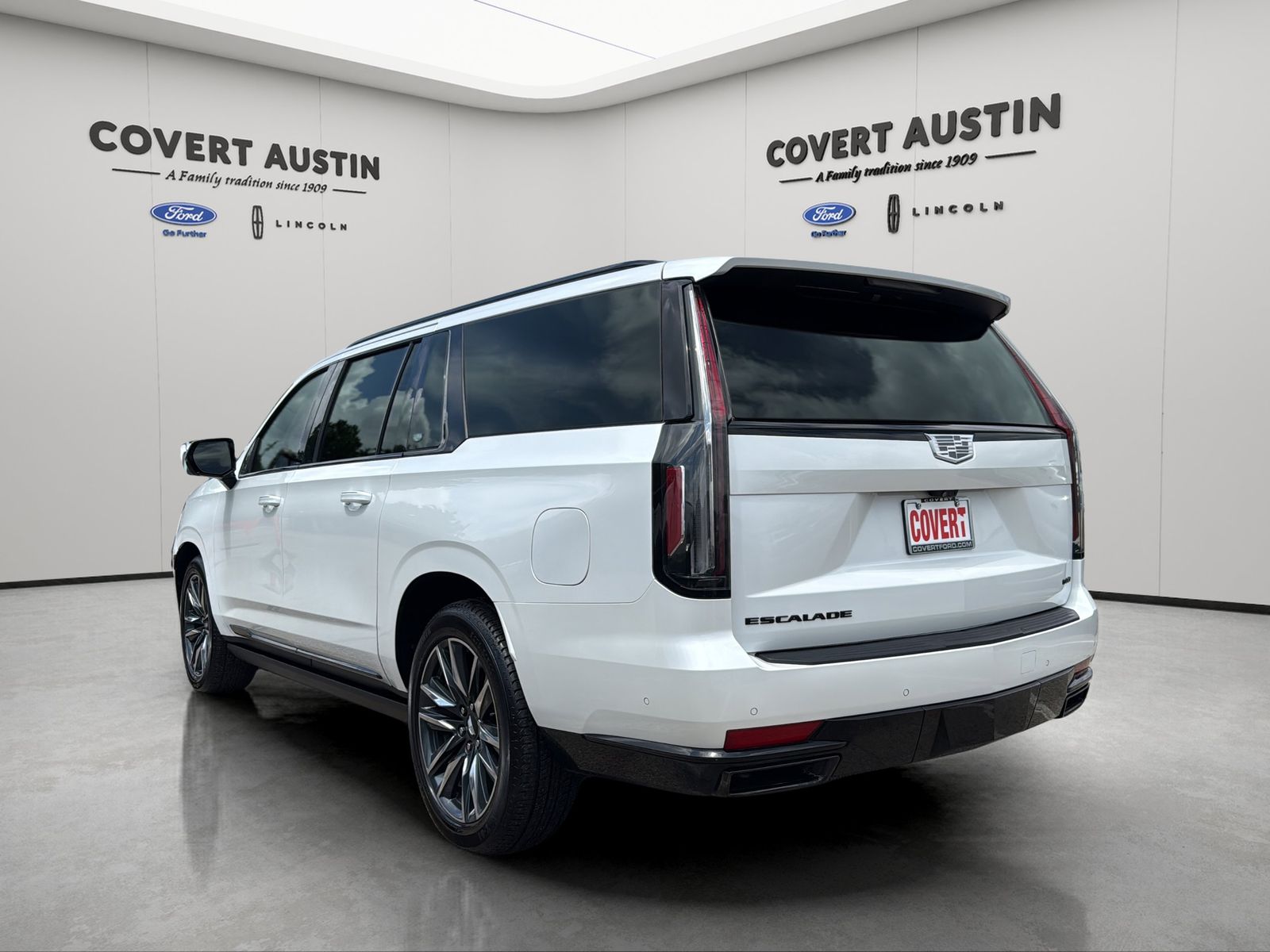 Used Car 2024 Cadillac Escalade Esv  Sport For Sale Under $100,000 In Austin, Texas