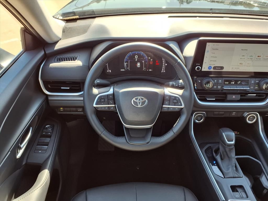 2025 Toyota Grand Highlander XLE  at Gullo Toyota