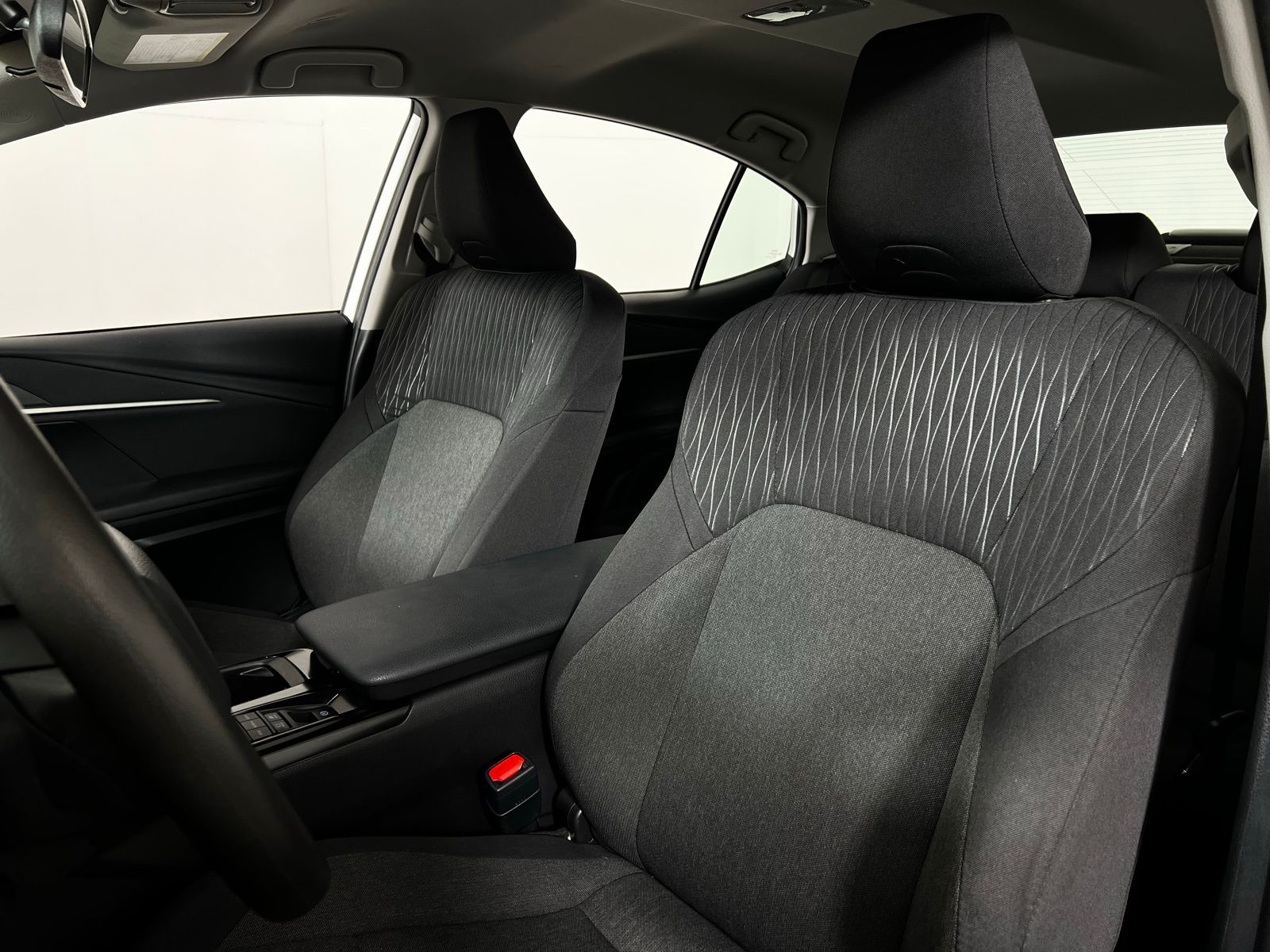 Thumbnail: 2025 Toyota Camry - 13