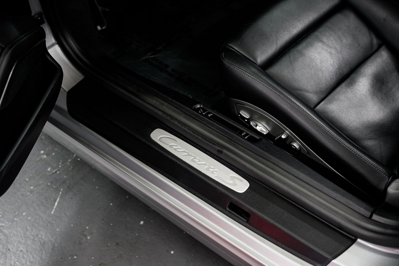 2018 Porsche 911 Carrera S — photo 23