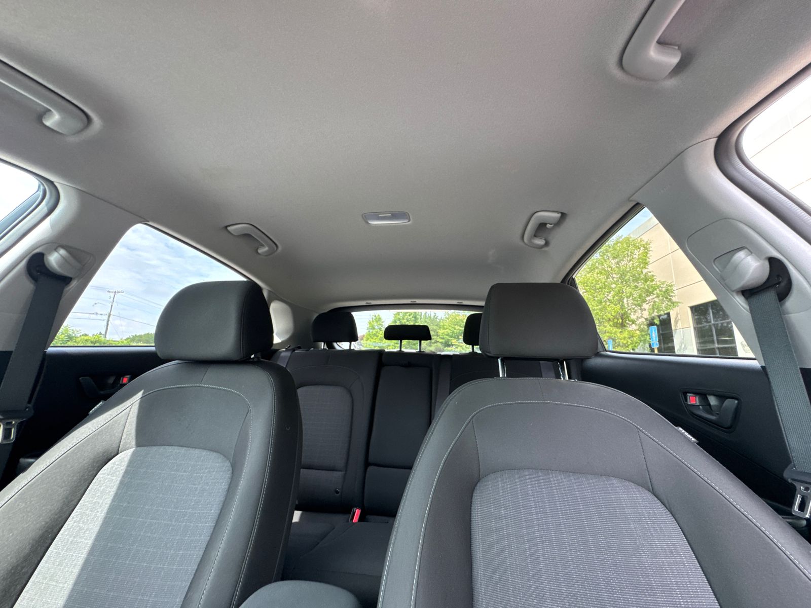 Used 2023 Black Hyundai SEL image 30