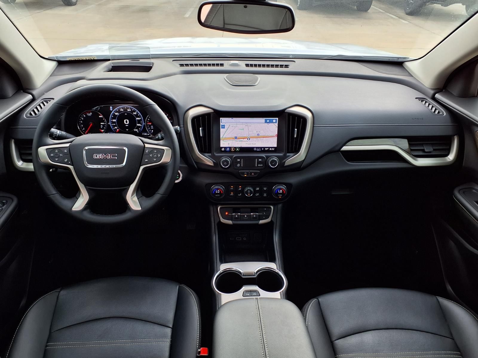 2024 GMC Terrain Denali - 10
