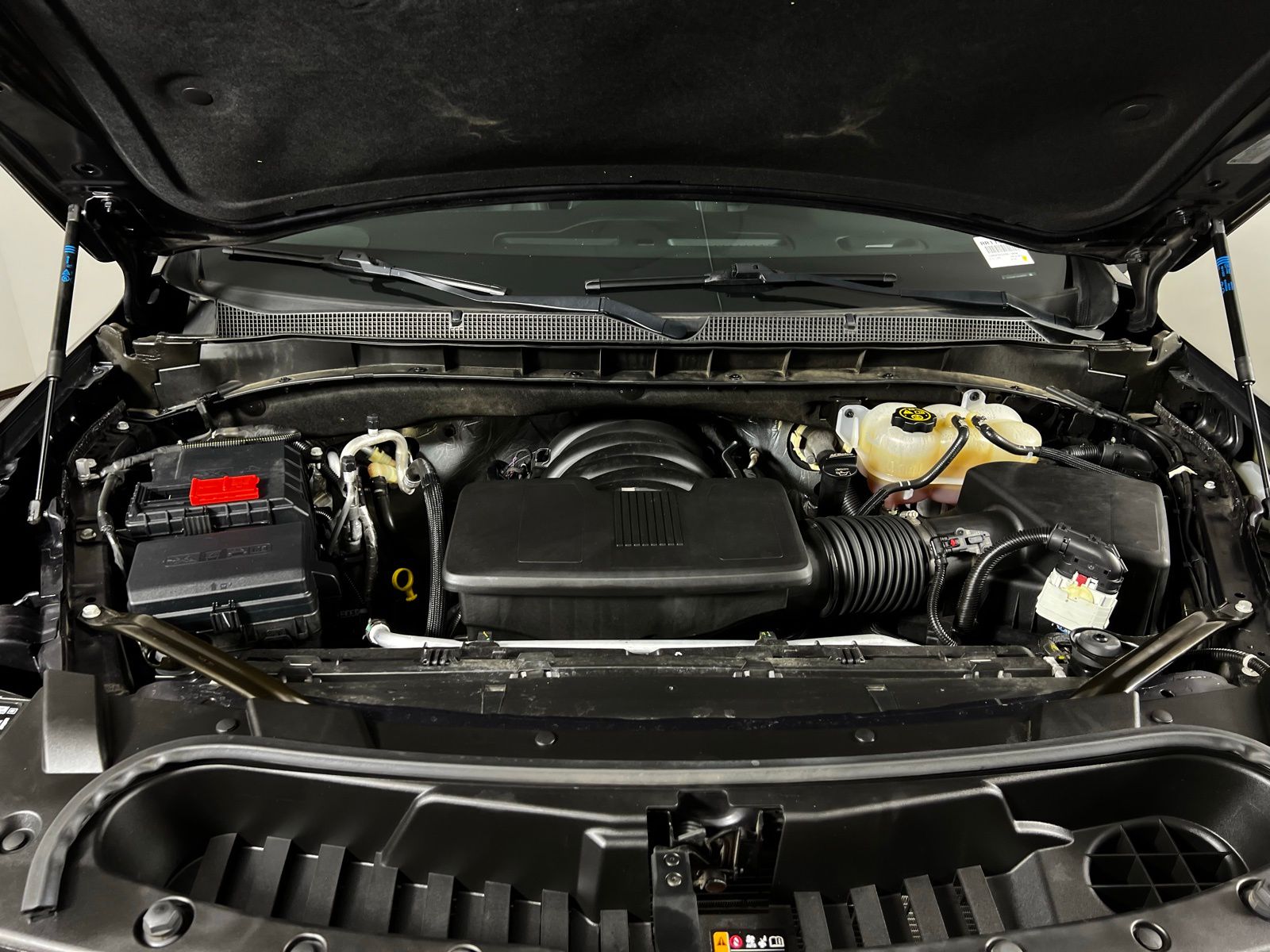 Thumbnail: 2024 Chevrolet Tahoe - 9