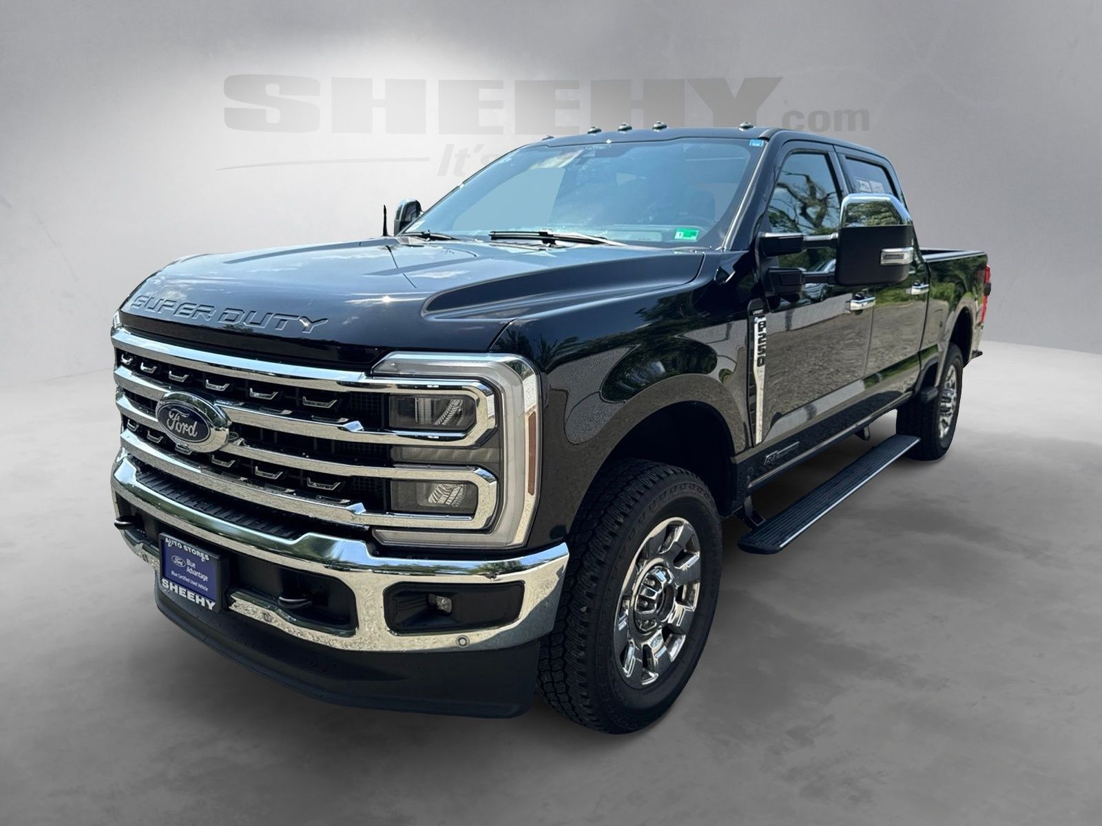Certified Used 2025 Agate Black Metallic Ford Lariat image 16