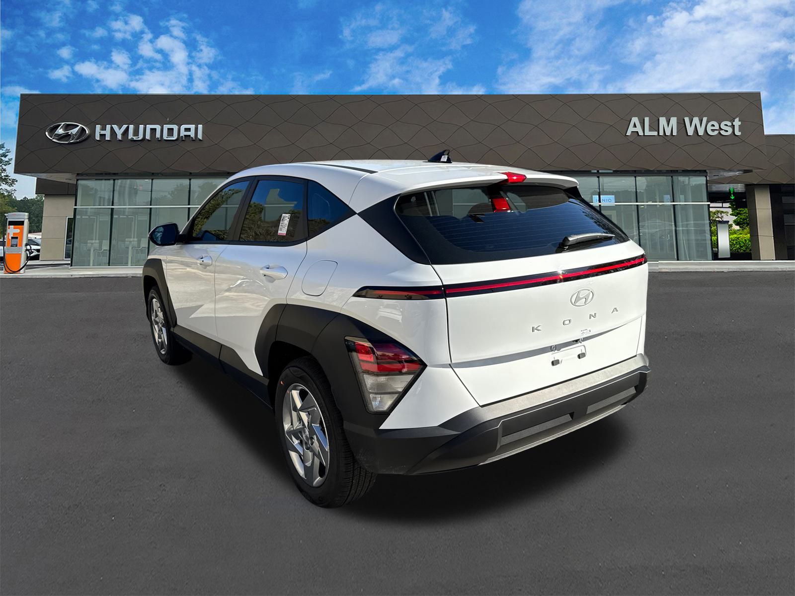 Used 2026 White Hyundai SE image 7