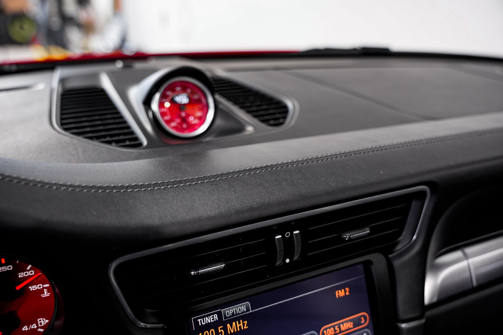 2015 Porsche 911 Targa 4S — photo 13