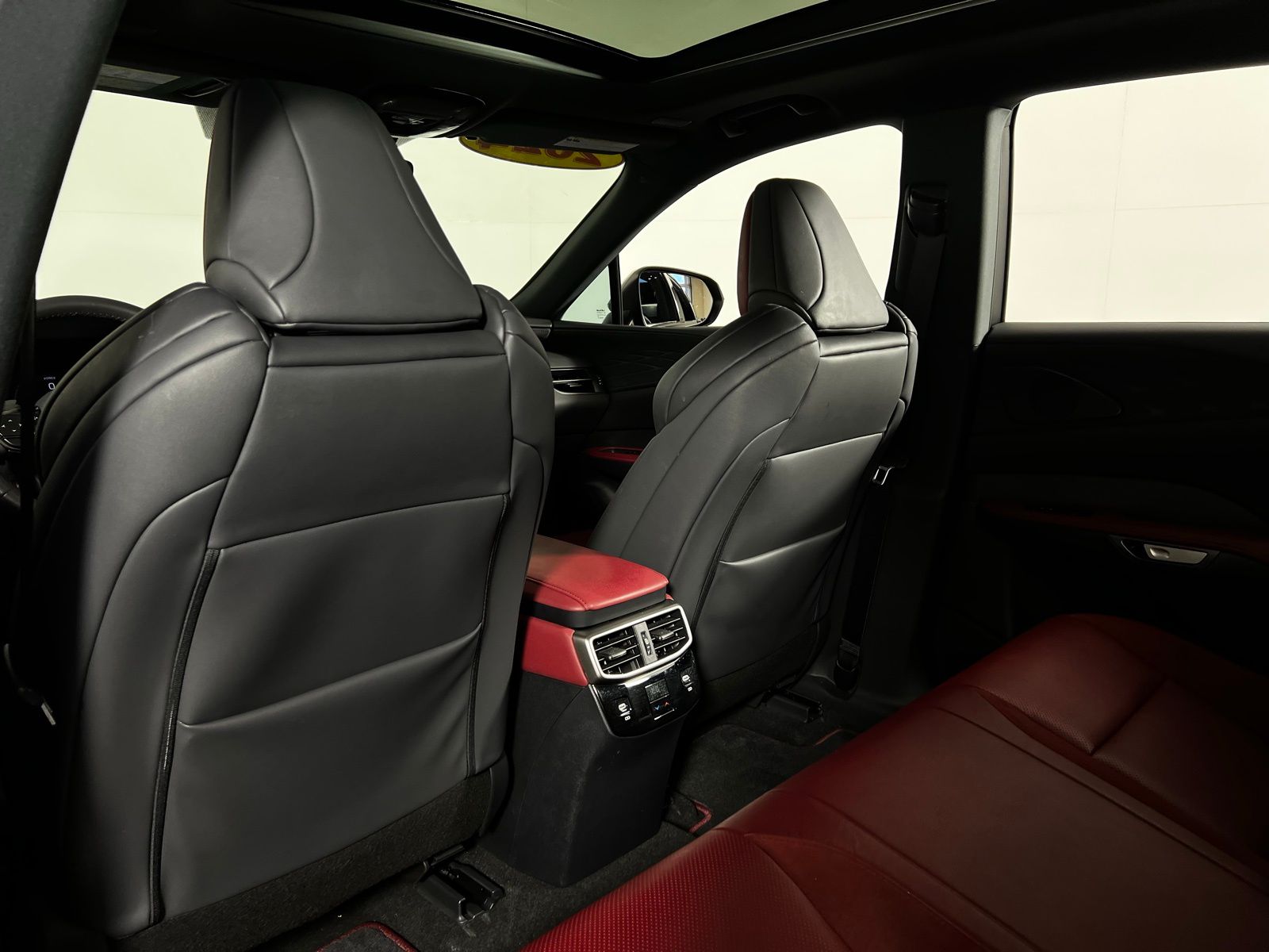 Thumbnail: 2024 Lexus RX - 23