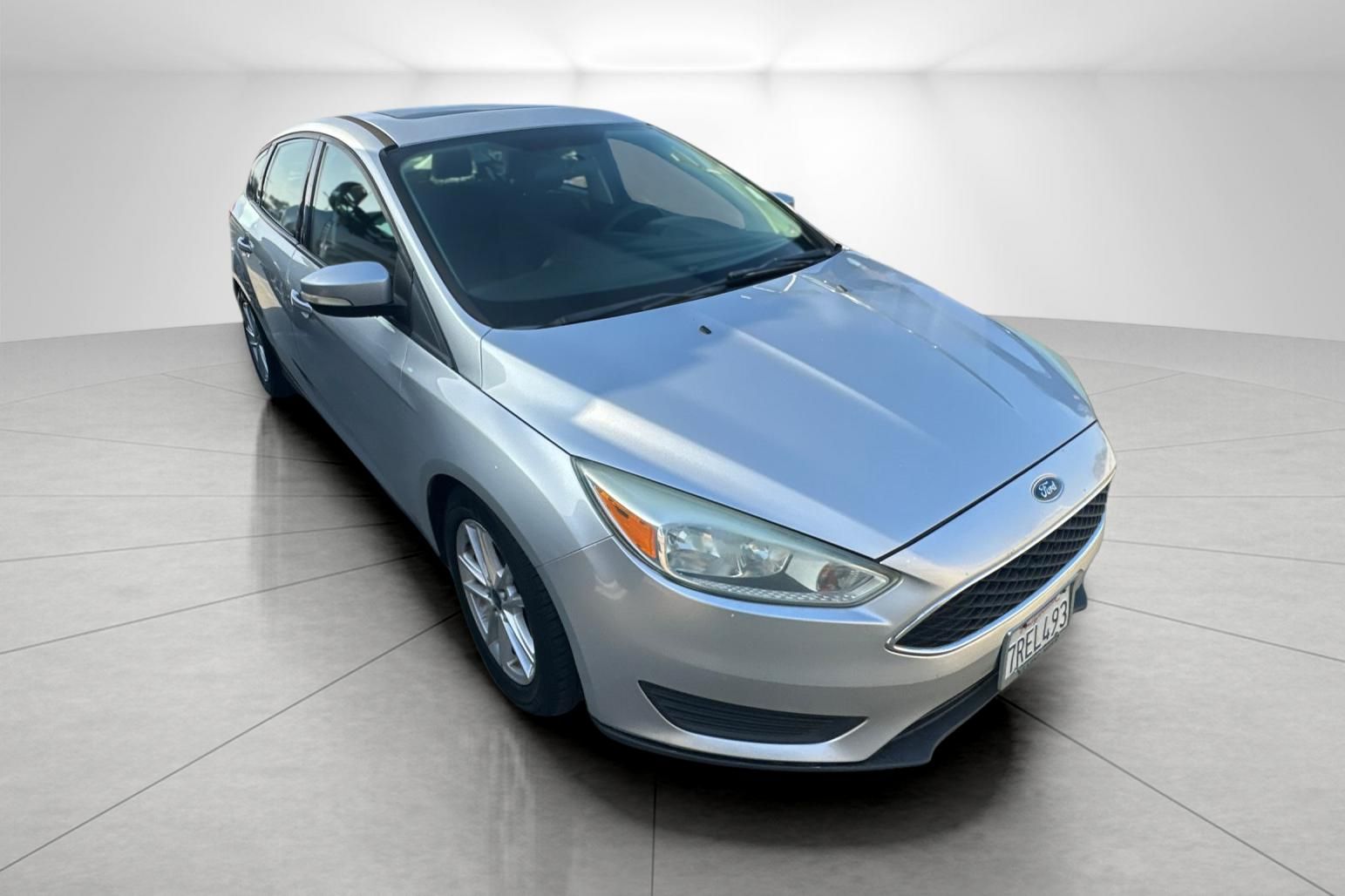 2016 Ford Focus SE Hatchback