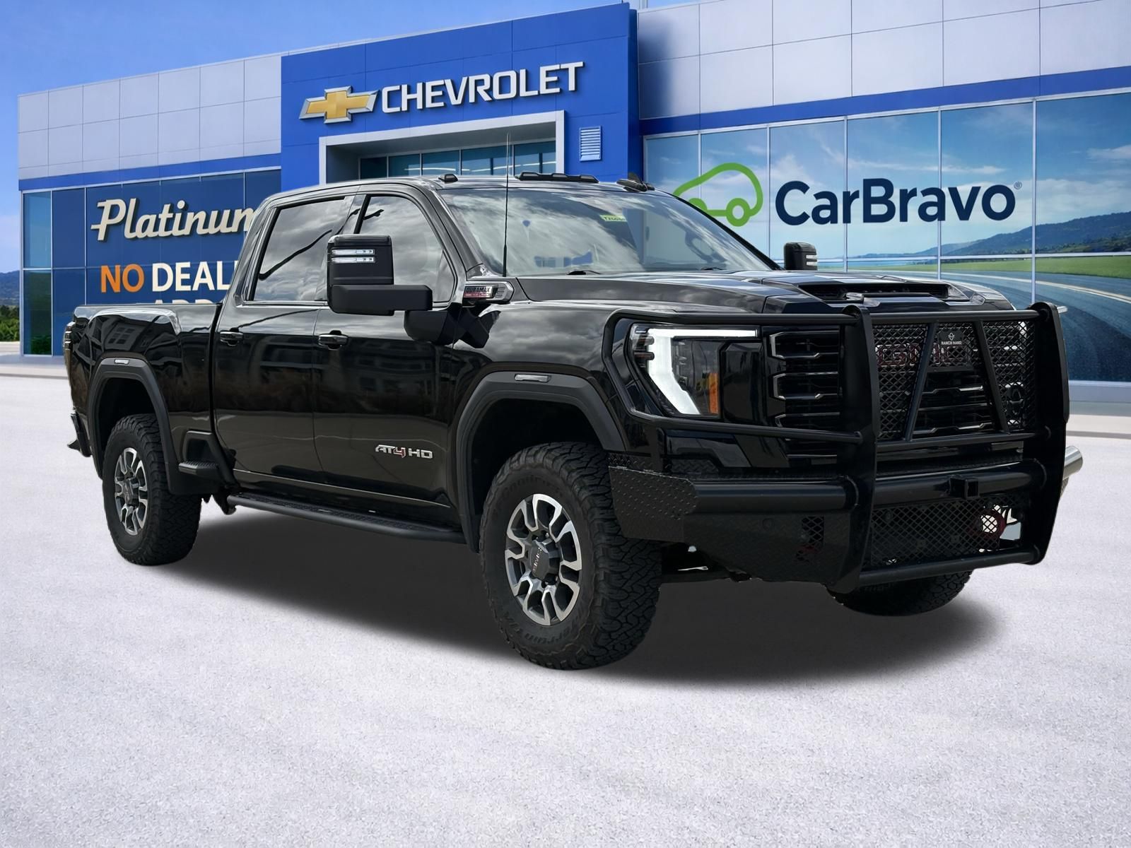 Onyx Black 2024 GMC Sierra 2500HD AT4 Crew Cab 4WD Pickup Truck Four-Wheel Drive Automatic