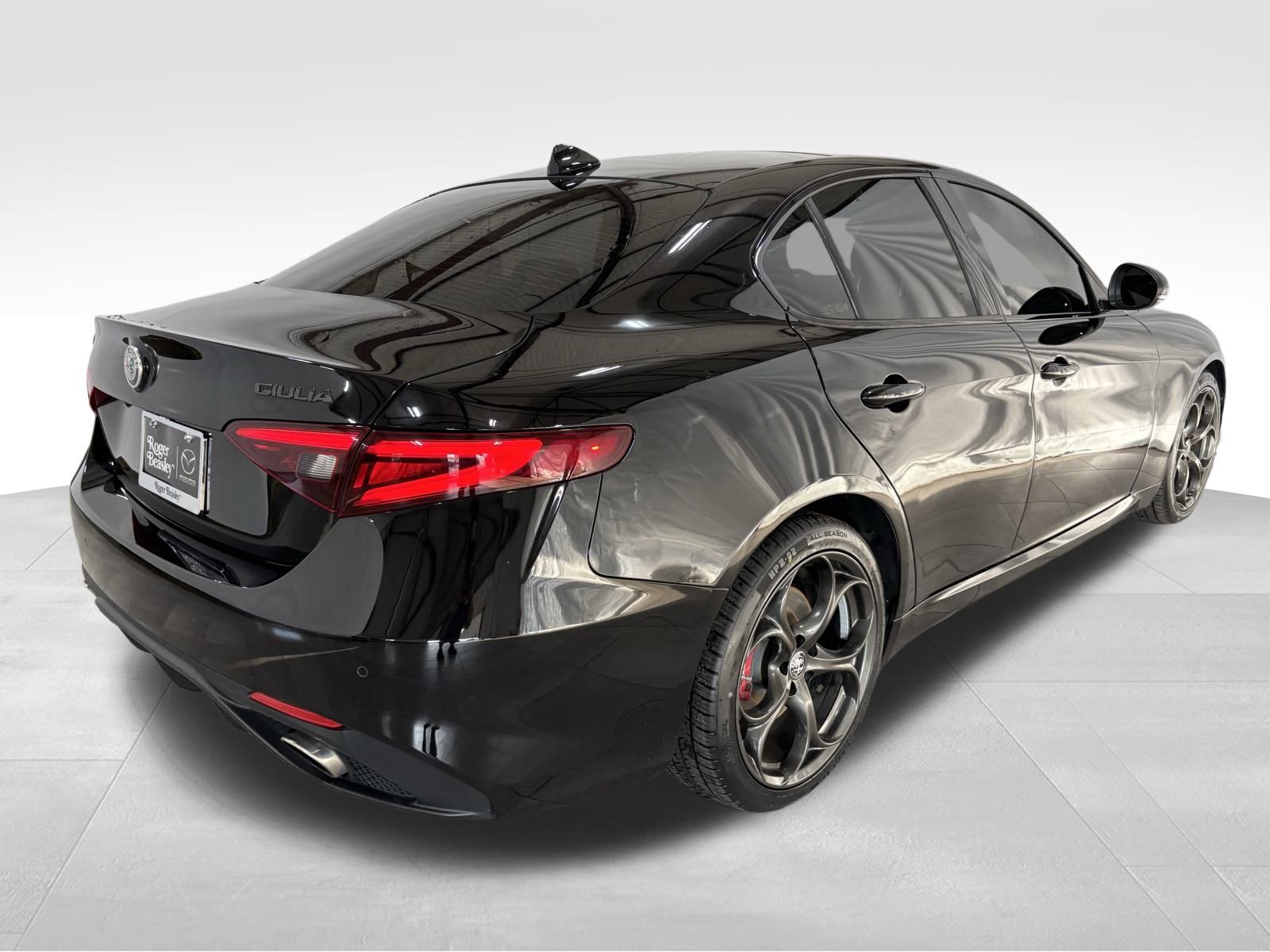 Used Car 2018 Alfa Romeo Giulia  Ti Sport For Sale Under $20,000 In Austin, Texas