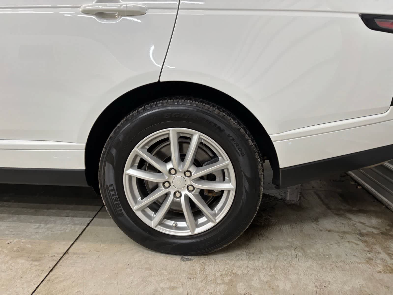 2018 Land Rover Range Rover Supercharged - Photo 6