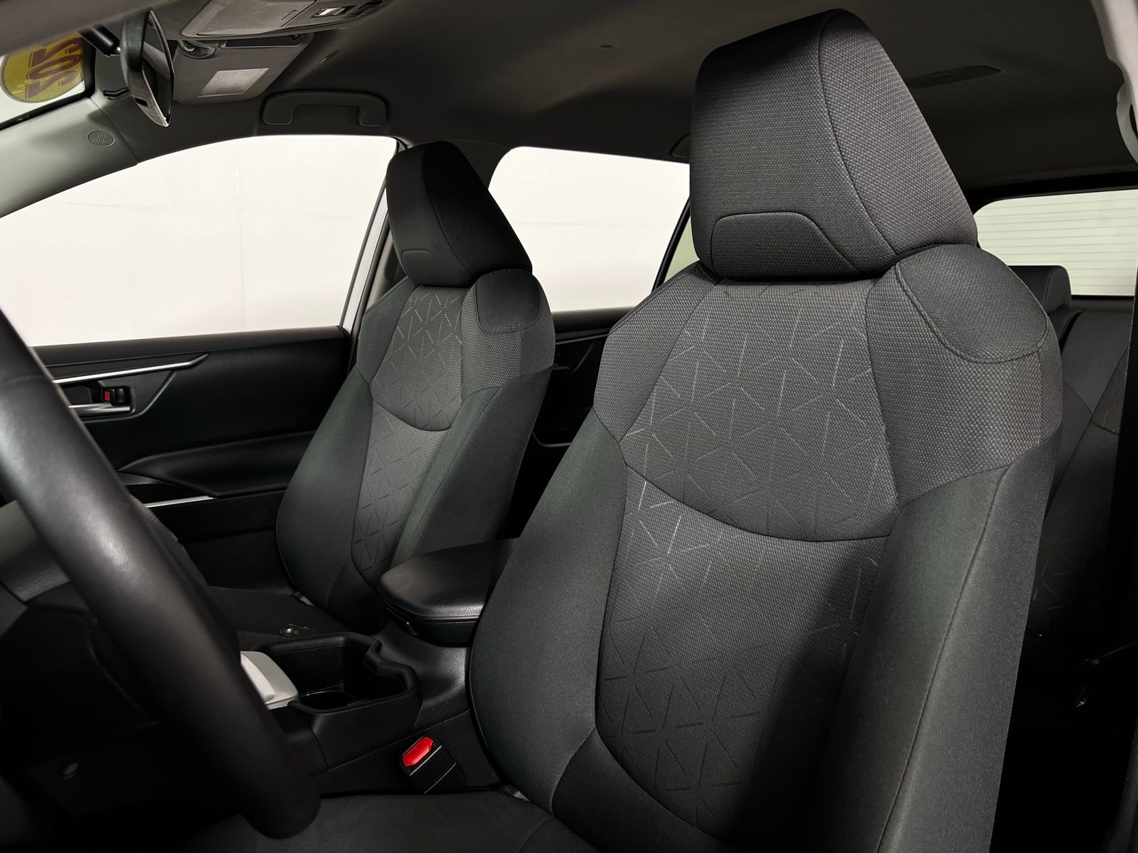 2024 Toyota RAV4 XLE 13