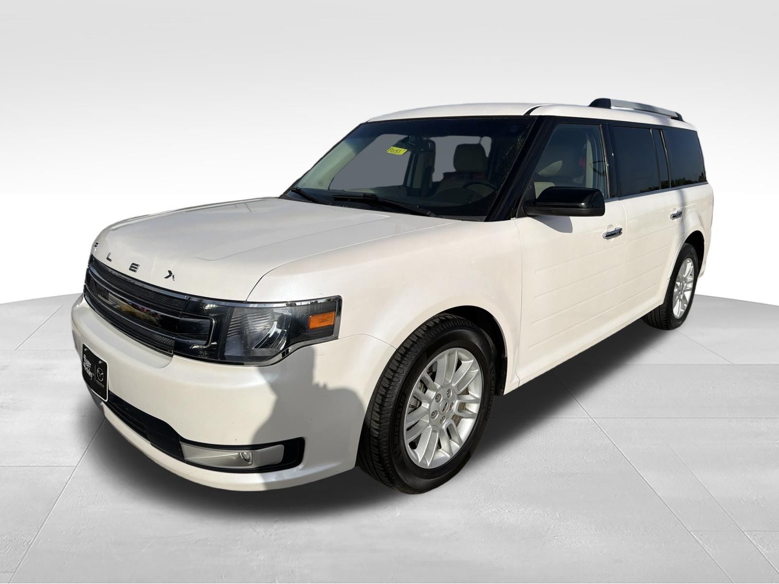 White Platinum Clearcoat Metallic 2018 Ford Flex SUV / Crossover All-Wheel Drive 6-Speed Automatic