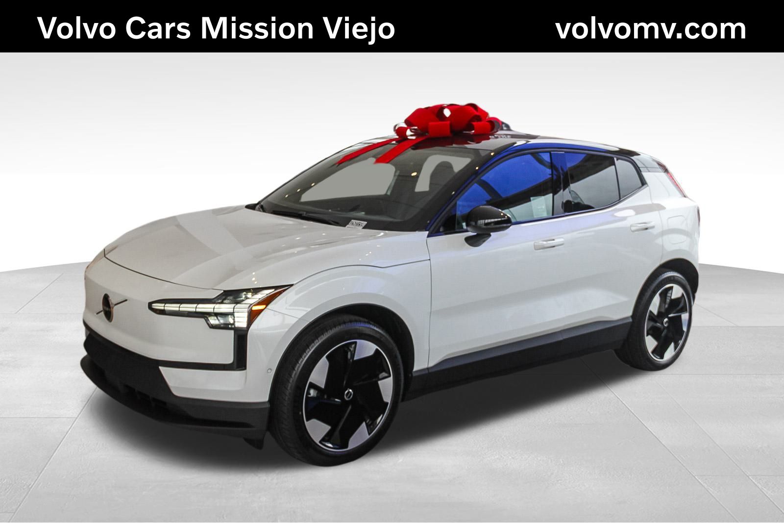 2026 Volvo EX30 Twin Motor Performance Ultra's photo