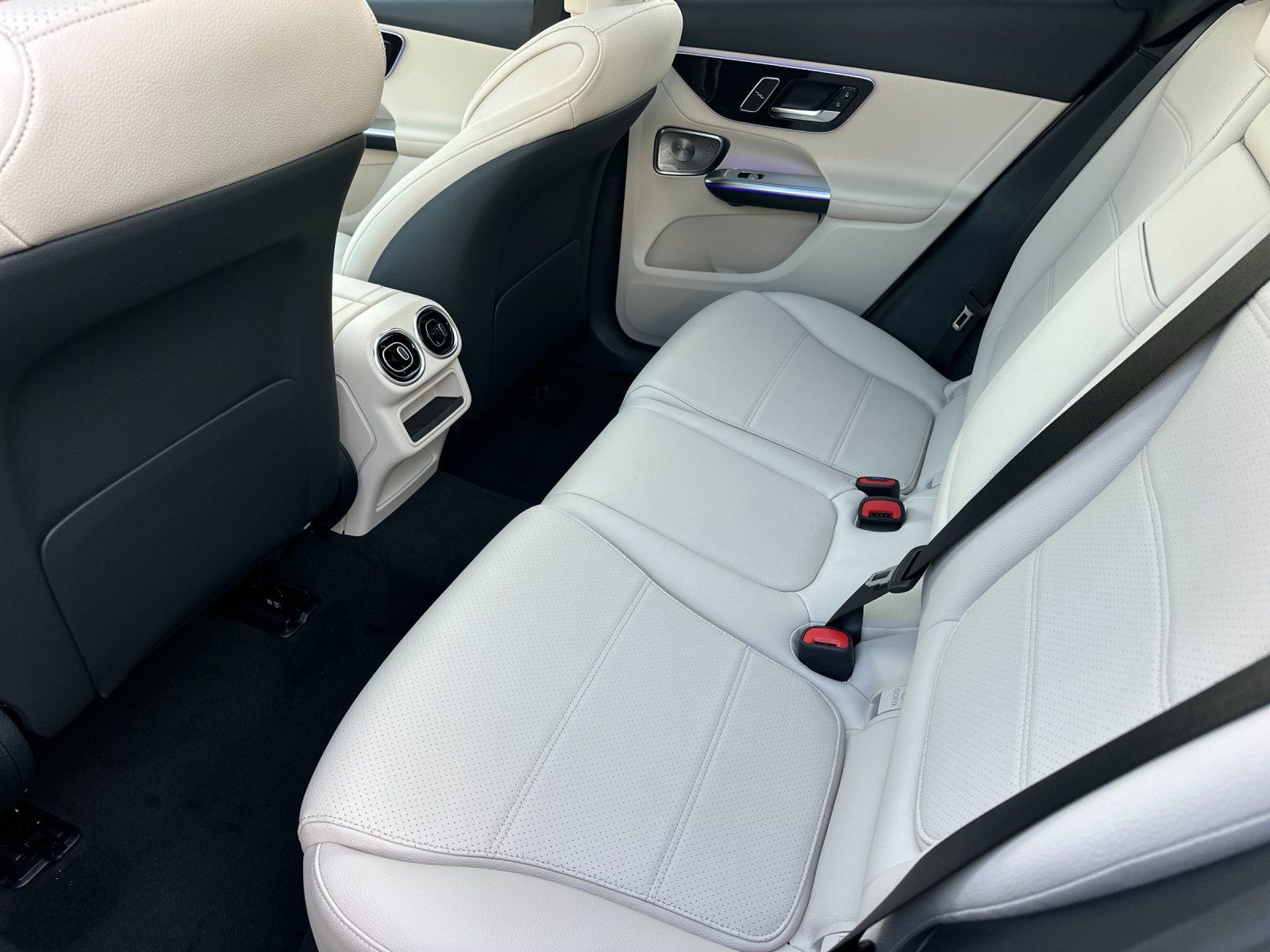 new 2026 Mercedes-Benz GLC car