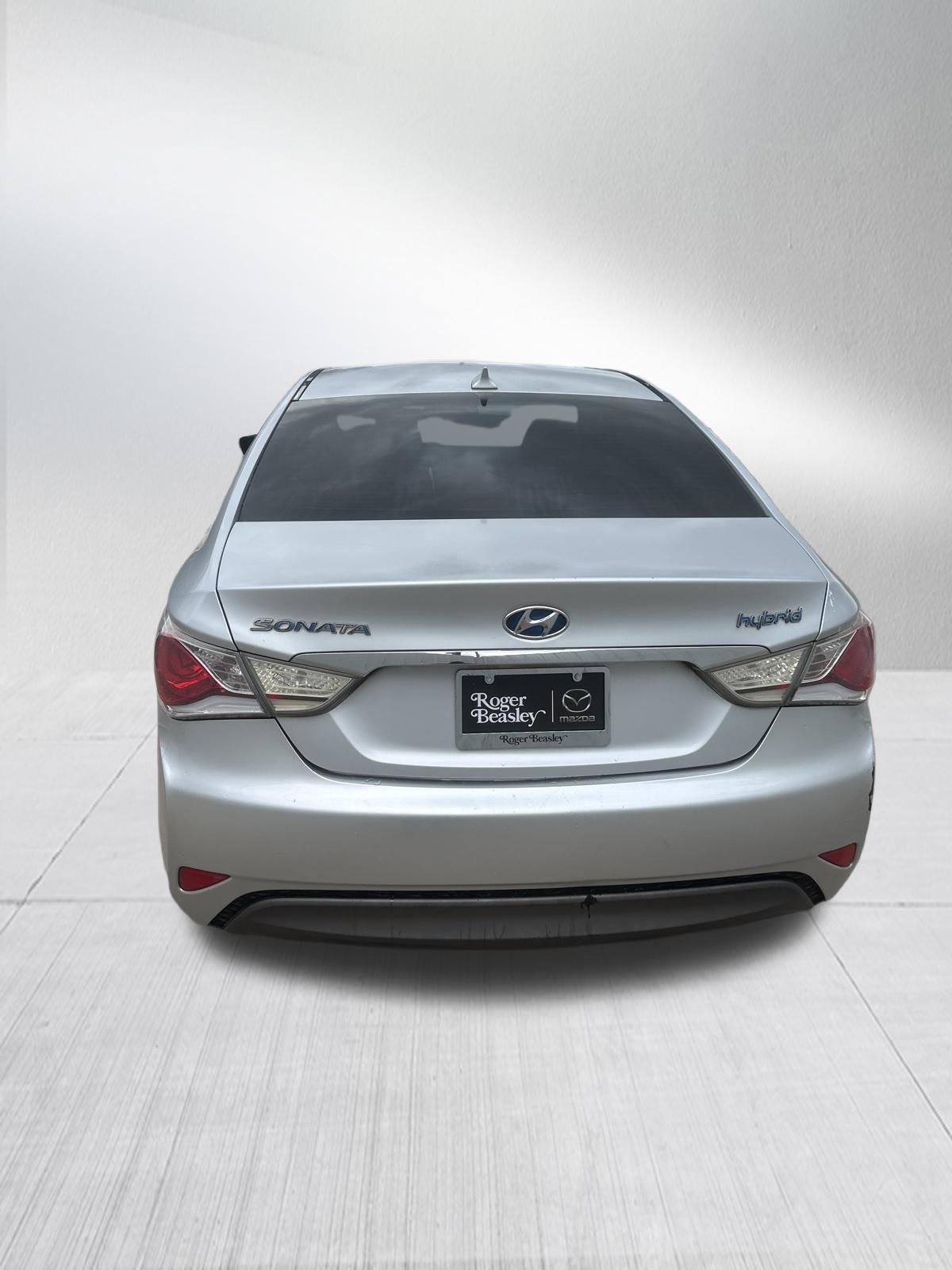 Used Car 2012 Hyundai Sonata Hybrid  Base For Sale Under $10,000 In Austin, Texas
