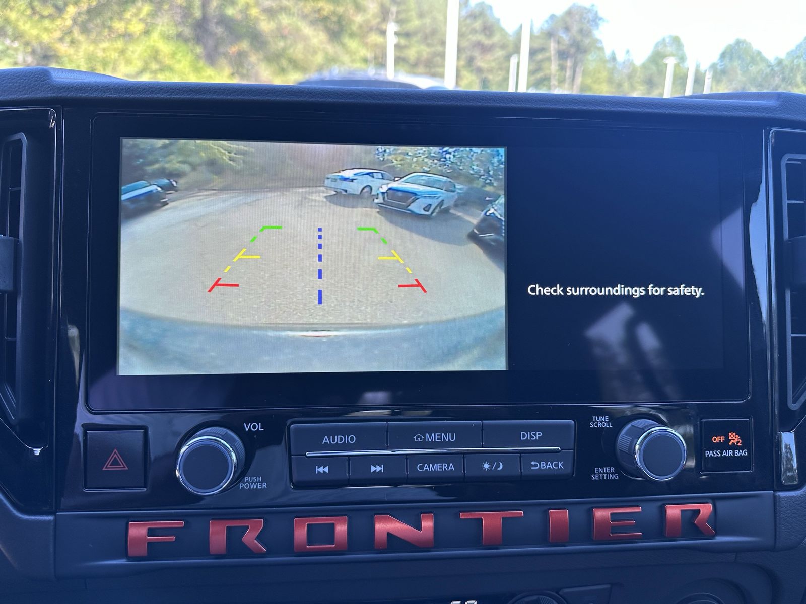 2025 Nissan Frontier PRO-4X photo 3