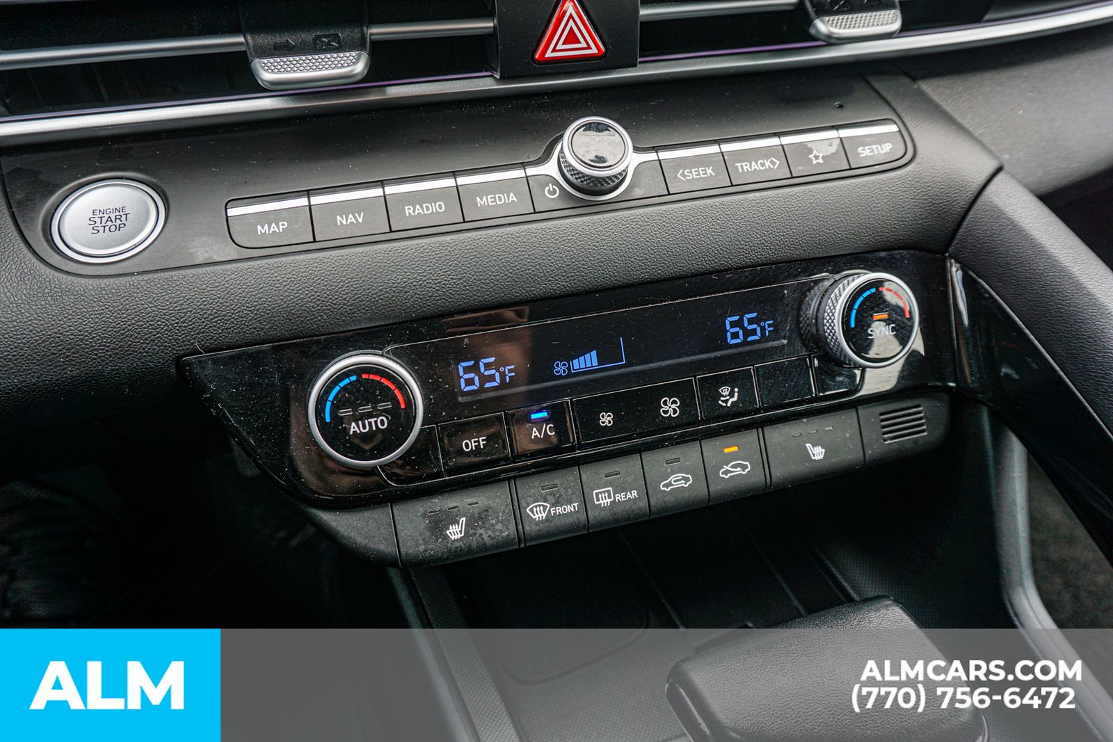 Used 2025 Gray Hyundai SEL Convenience image 43