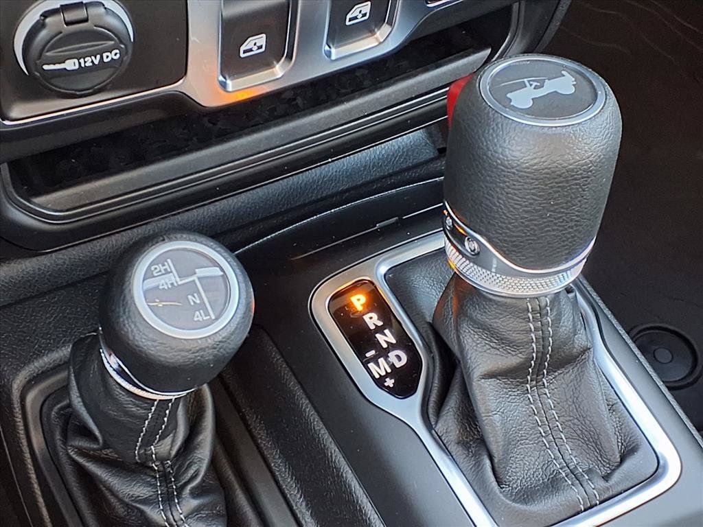 2026 Jeep Wrangler Sport - 9