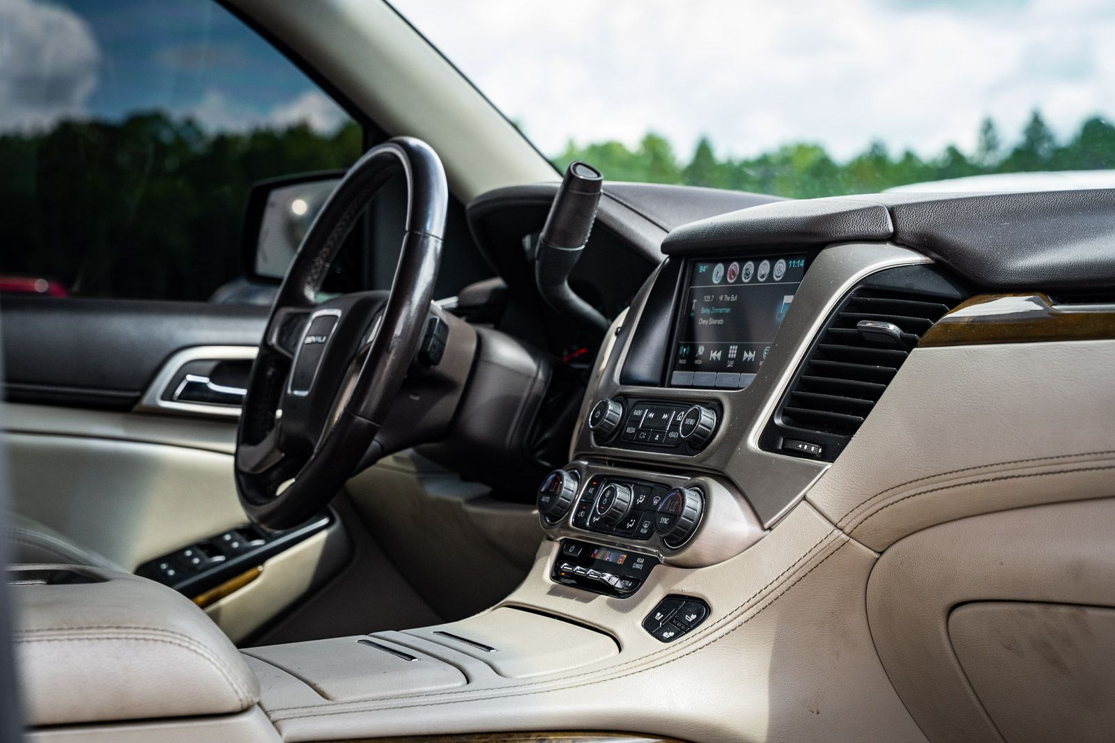 Used 2017 GMC Yukon SUV